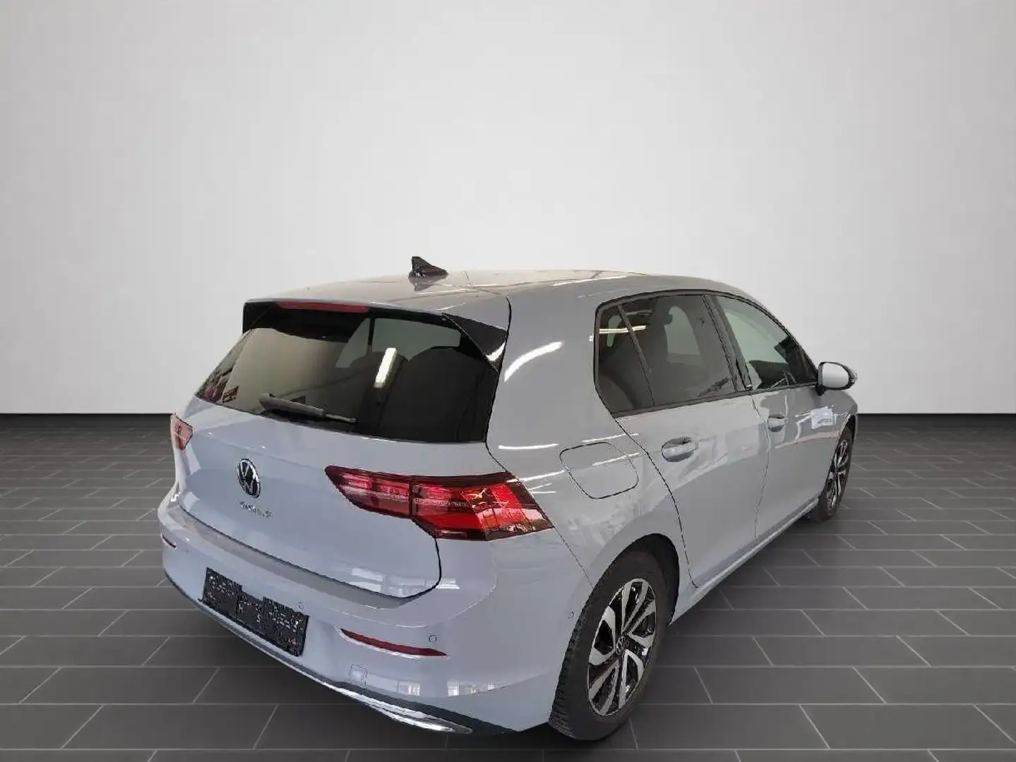 Volkswagen Golf VIII 2.0 TDI DSG ACTIVE, Navi, Sitzh., HUD, Grau - 2