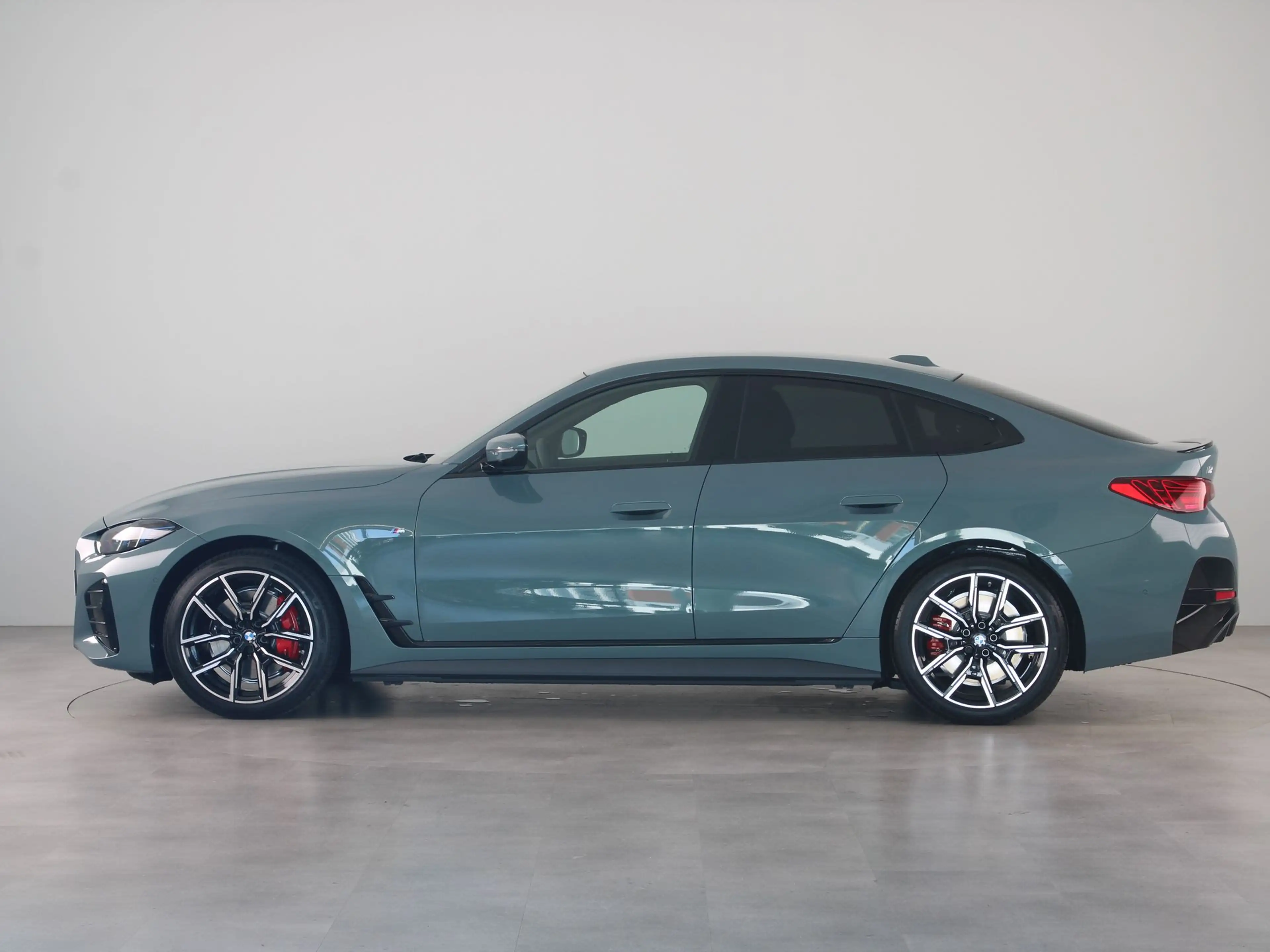 BMW i4 eDrive35 M Sport Edition 70 kWh — photo 8