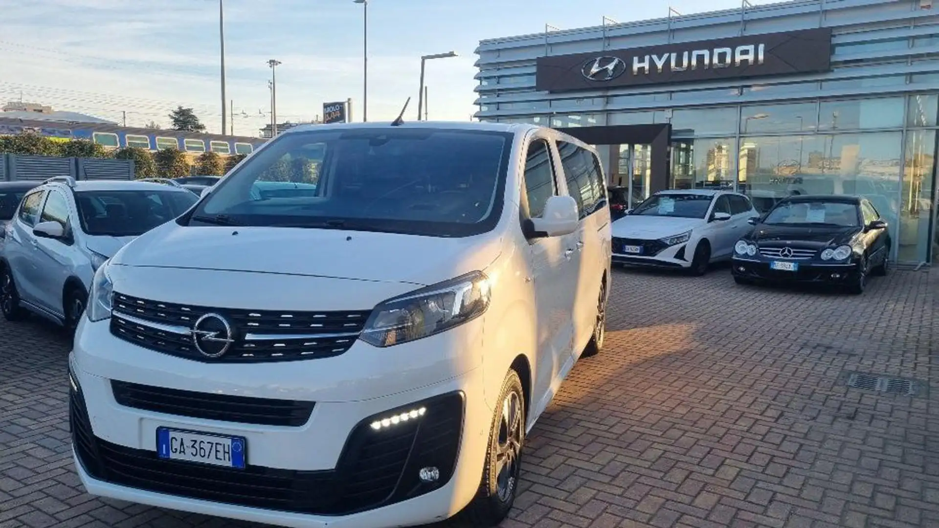 Opel Zafira Life 2.0 Diesel 180CV aut. Start&Stop Innovation L Blanco - 2