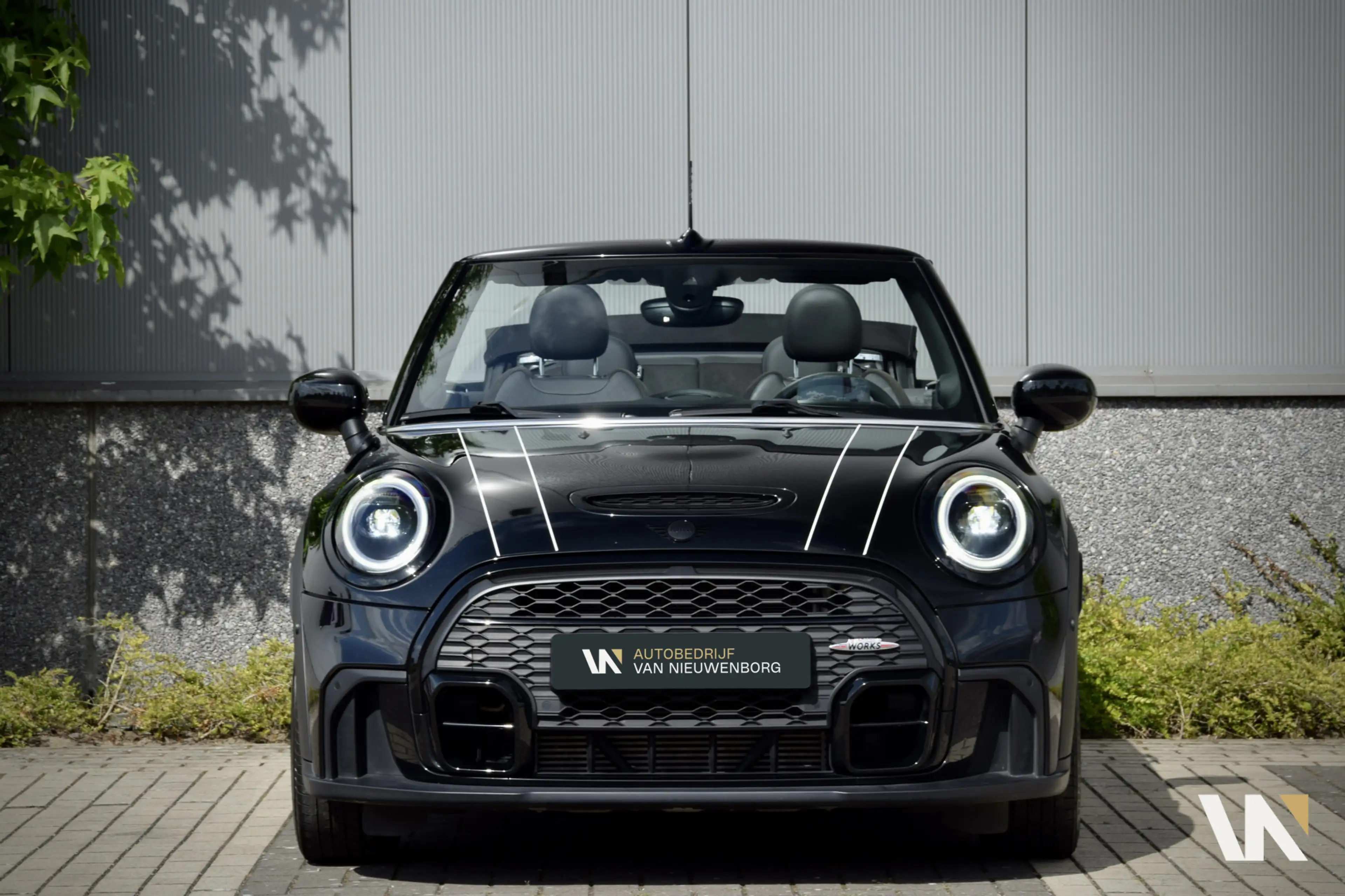 MINI Cooper S Cabrio 2.0 John Cooper Works | Harman Kardon | Head-Up | — photo 30