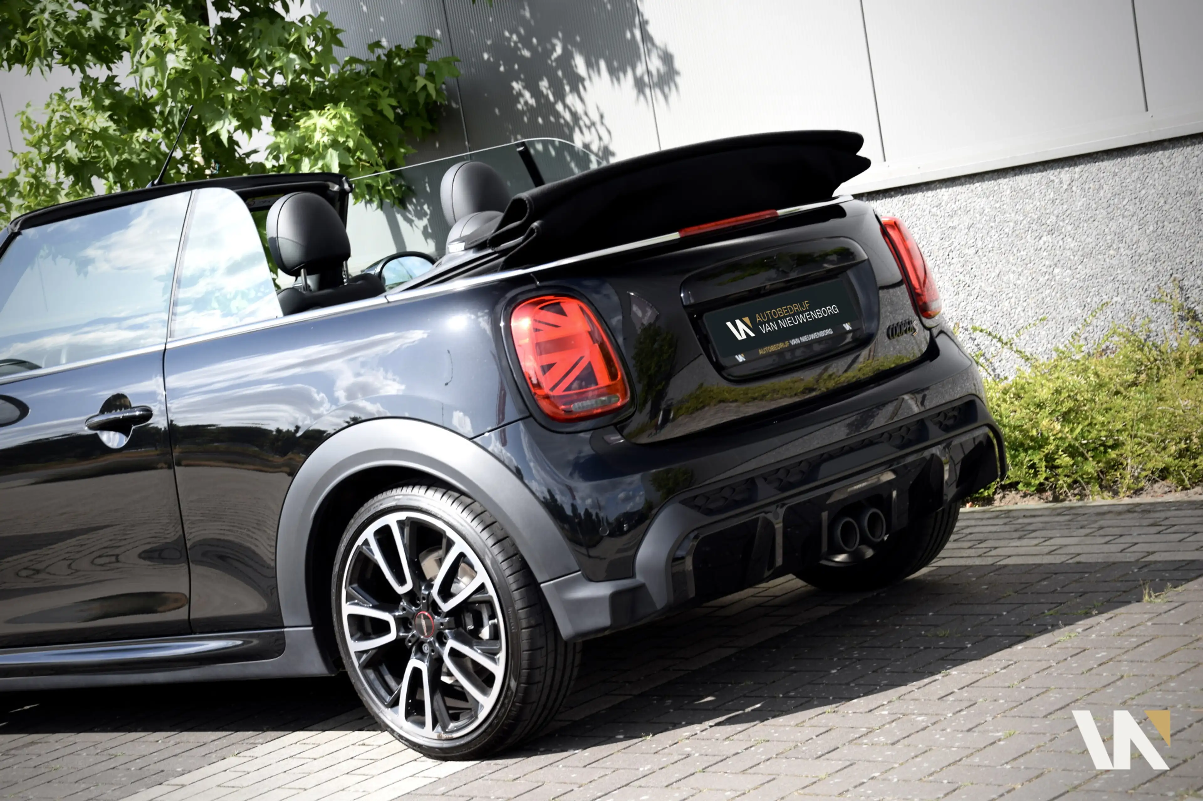 MINI Cooper S Cabrio 2.0 John Cooper Works | Harman Kardon | Head-Up | — photo 4