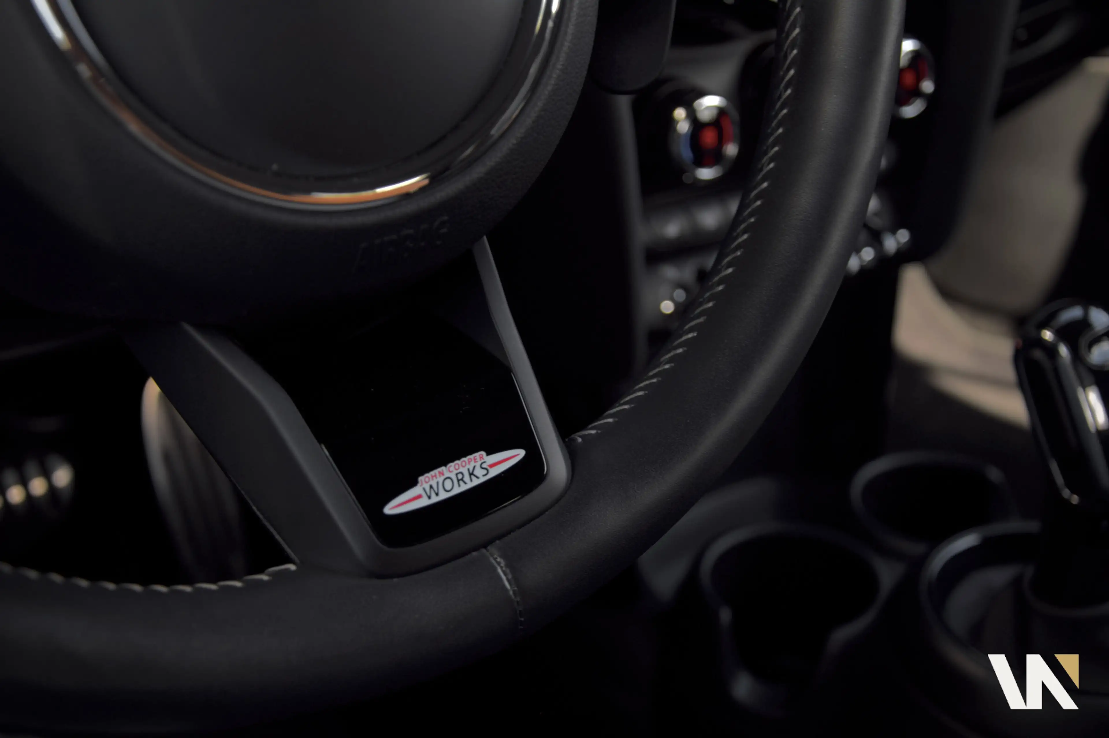 MINI Cooper S Cabrio 2.0 John Cooper Works | Harman Kardon | Head-Up | — photo 25