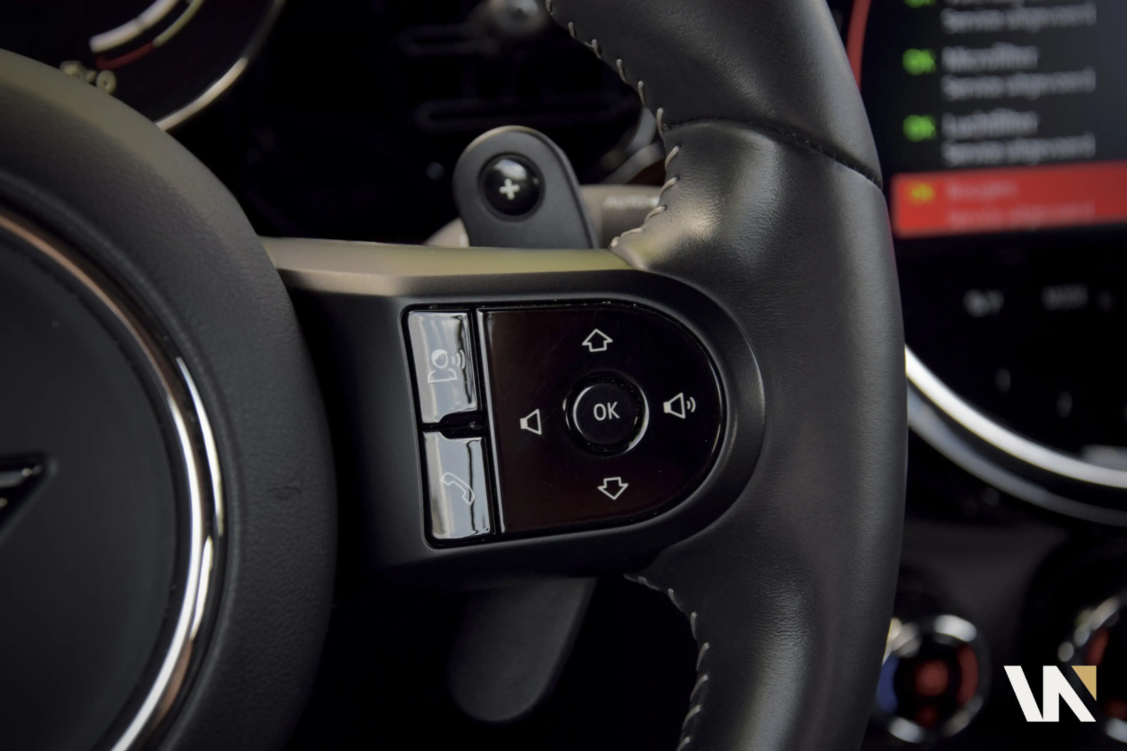 MINI Cooper S Cabrio 2.0 John Cooper Works | Harman Kardon | Head-Up | — photo 37