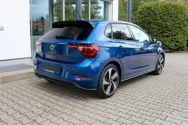 Volkswagen Polo view 5