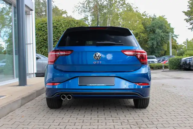 Volkswagen Polo view 6