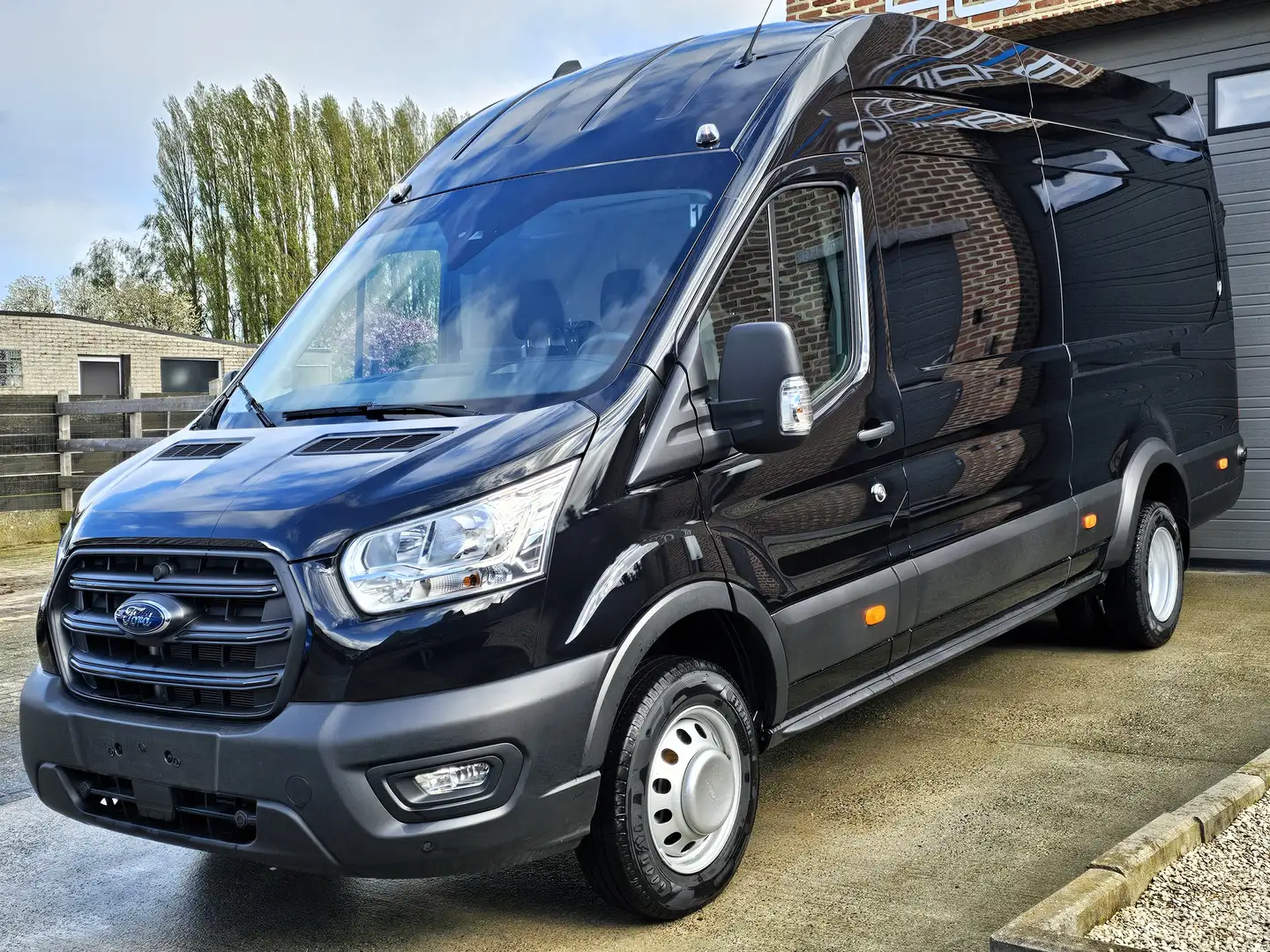 Ford Transit 39.990EX RWD DBL NIEUW 0KM 2024 - Trekhaak 3500KG Noir - 2