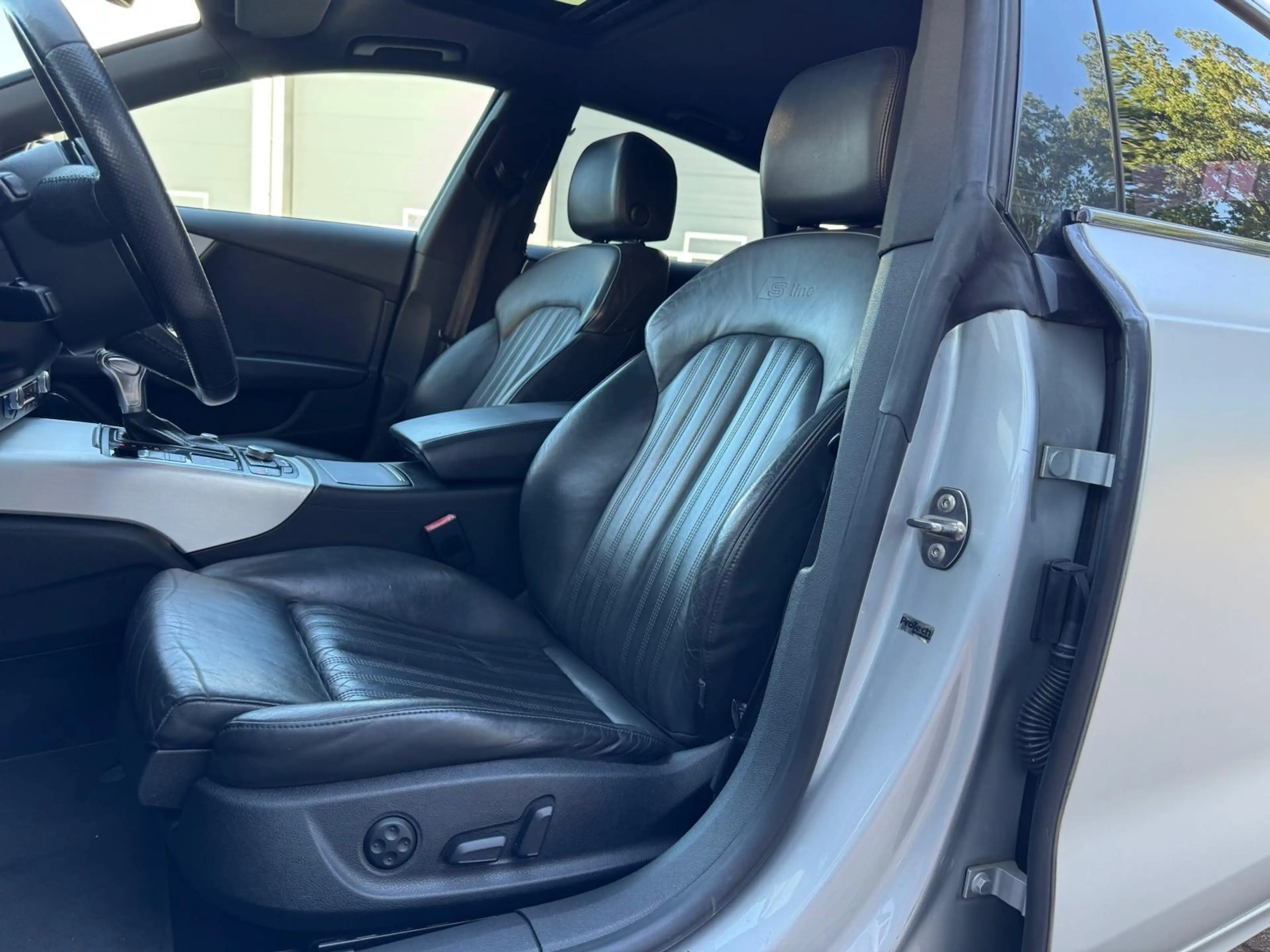 Audi A7 Sportback 3.0 TDI quattro Pro Line plus Turbo Brok — photo 6