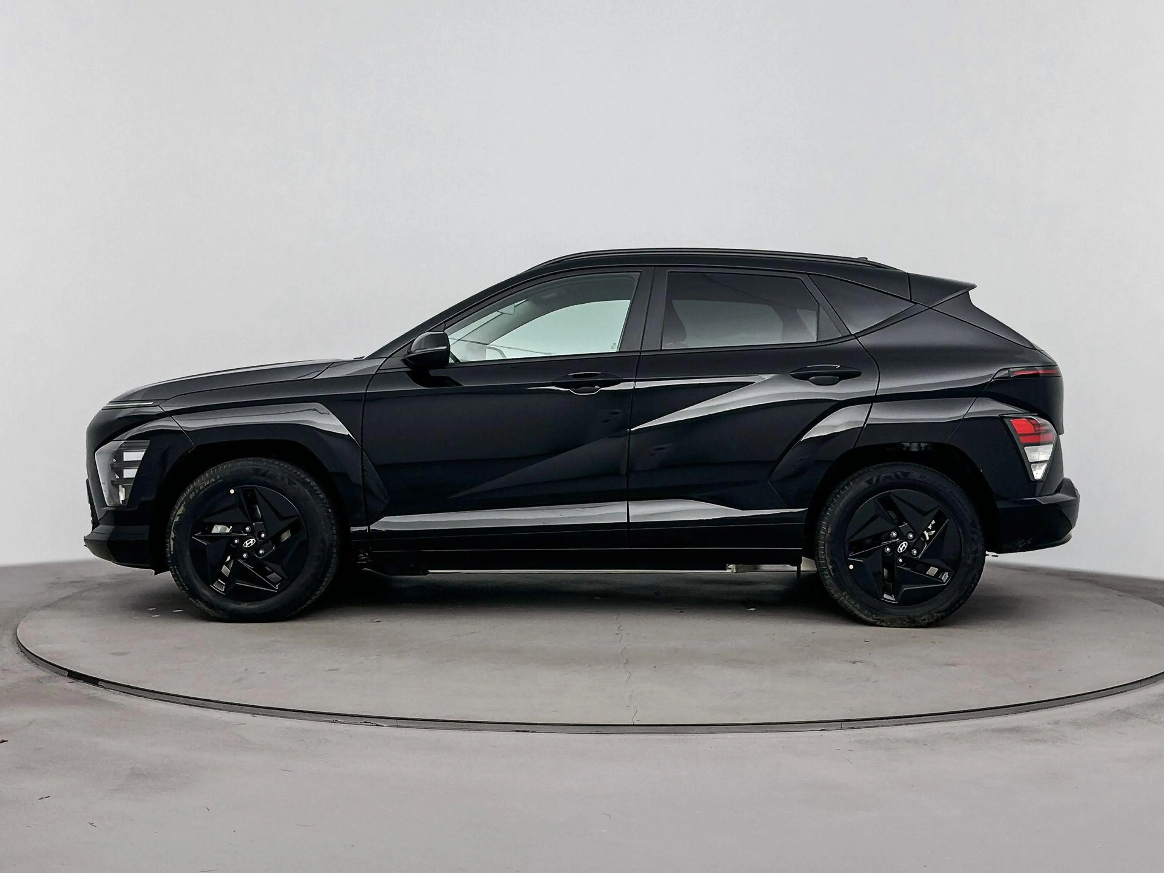 Hyundai KONA Electric Long Range Pure Edition 64.8 kWh | Apple — photo 3