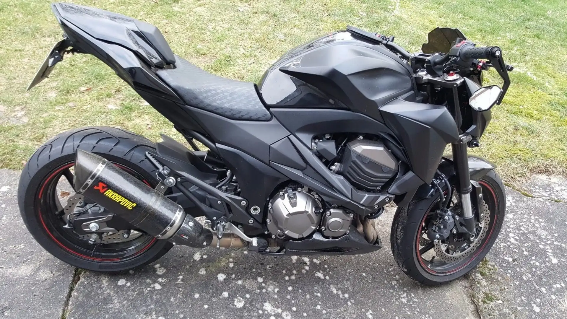 Kawasaki Z 800 Performance ABS Schwarz - 1