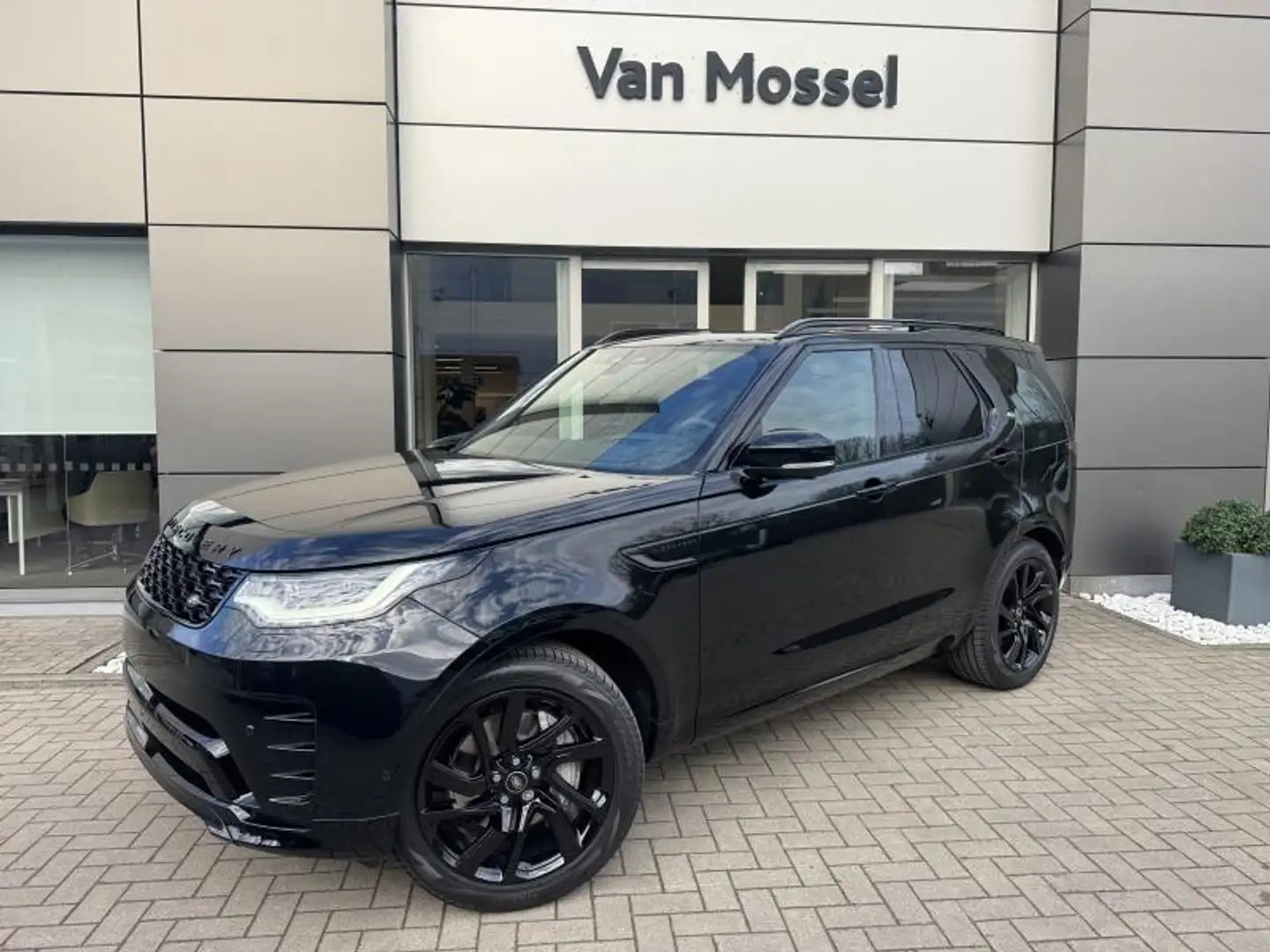 Land Rover Discovery D250 Dynamic SE AWD Auto. 25MY Zwart - 1