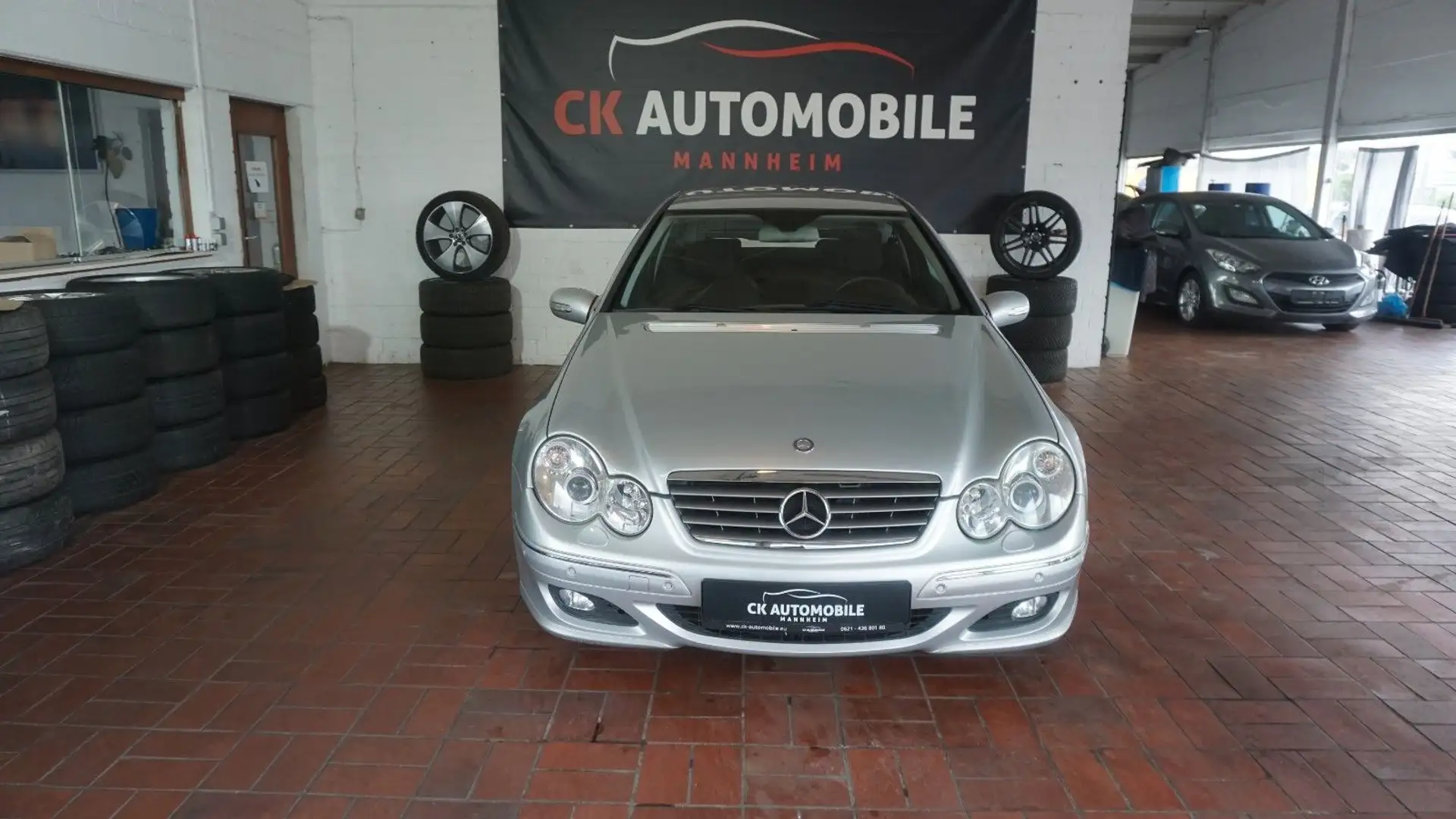 Mercedes-Benz C 180 Sportcoupe Kompr.SHZ KLIMA PDC AUTOMATIK! Silver - 1