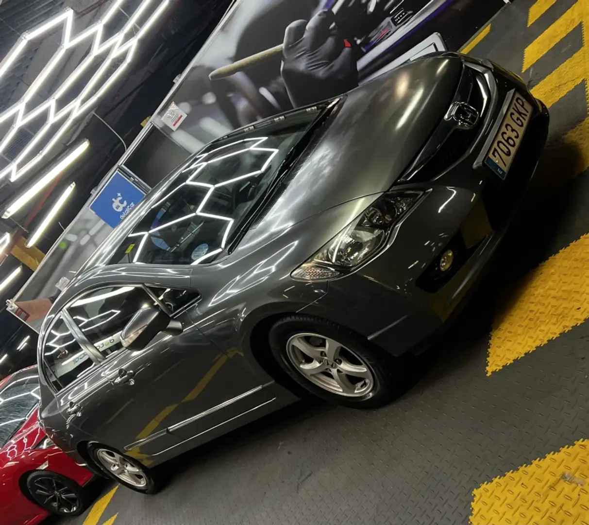 Honda Civic 1.3i-VTEC IMA CVT Gris - 2