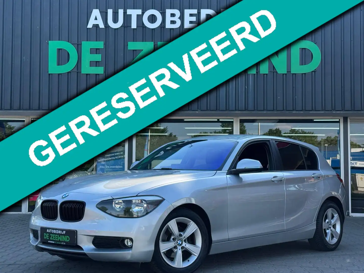 BMW 114 1-serie 114i EDE|Navi|PDC|Rijklaar Grau - 1