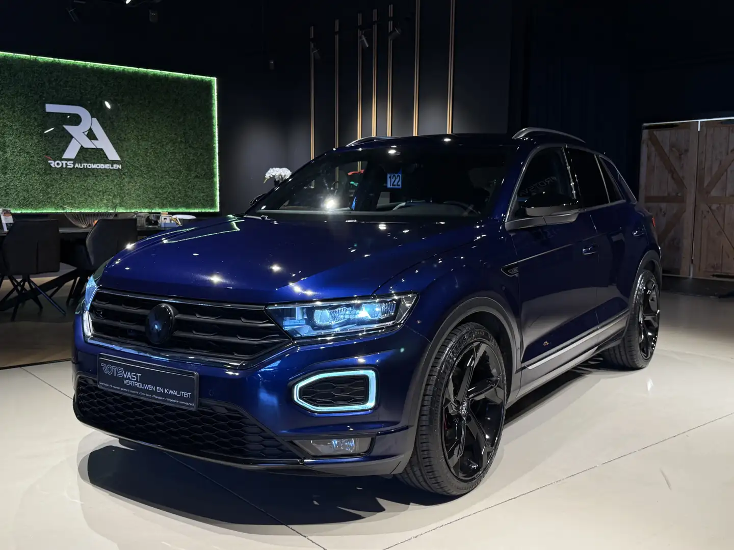 Volkswagen T-Roc 1.5 TSI Sport R ACC|Camera|Carplay|Matrix-LED Blau Blauw - 2