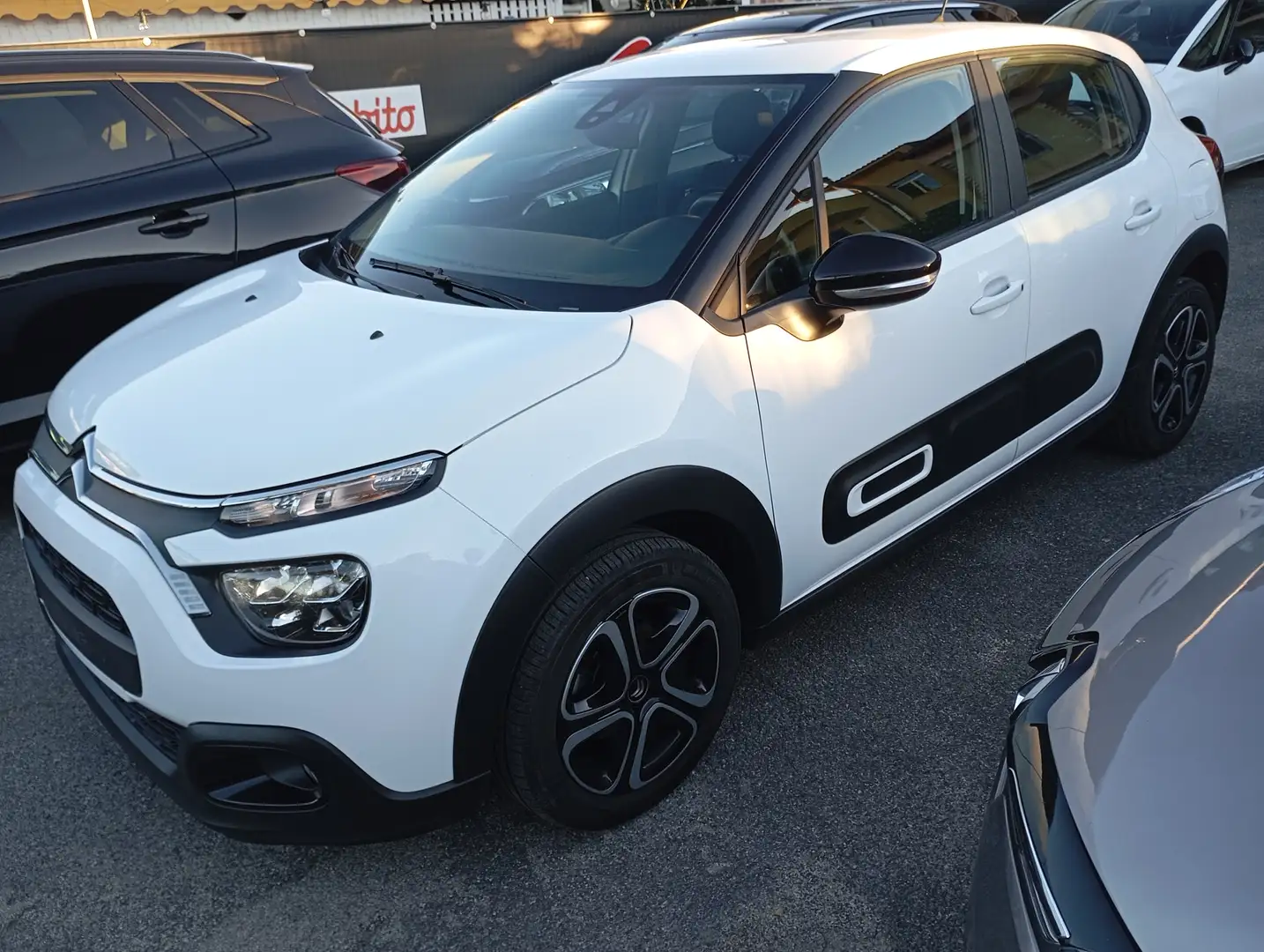 Citroen C3 1.5 BlueHDi 100CV Feel Pack Blanc - 2