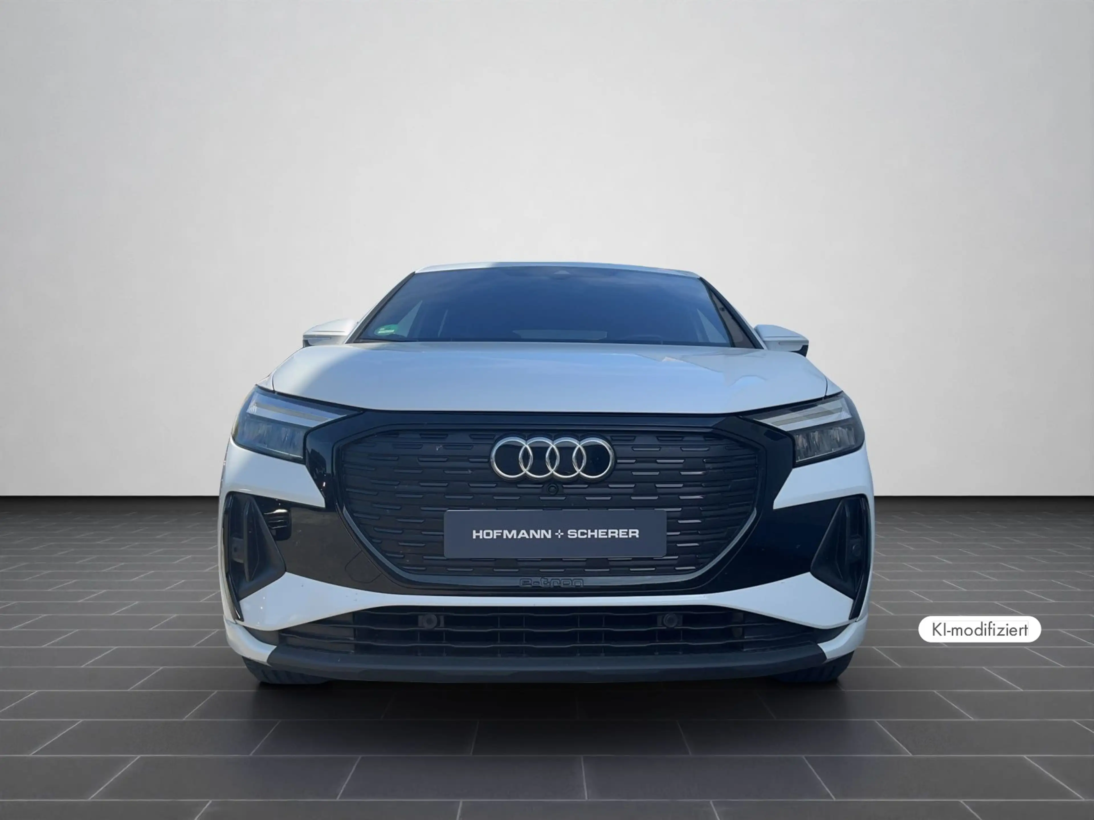 Audi Q4 e-tron 40 LEDER*PANO*OPTIK-SCHWARZ* — photo 5