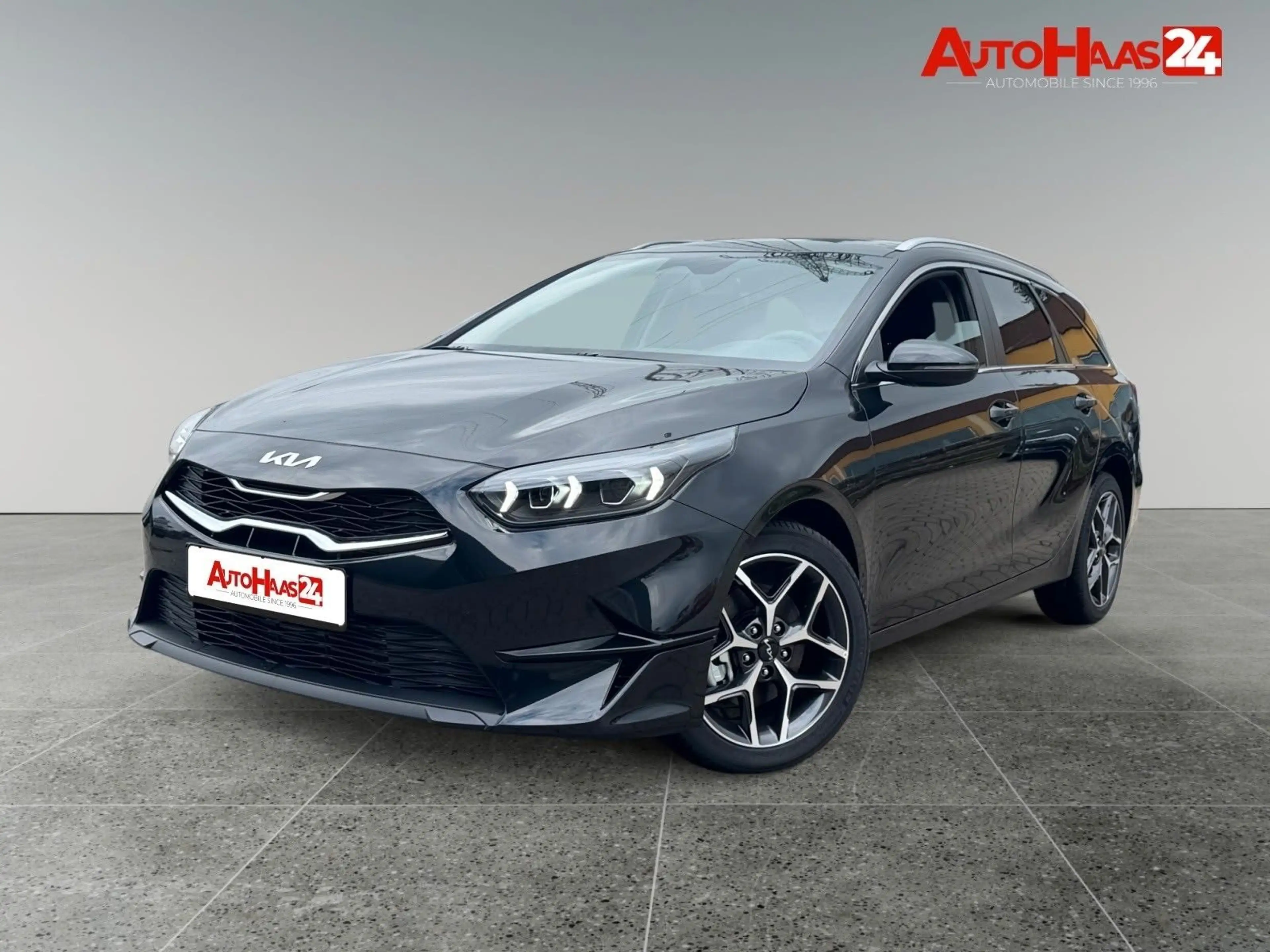 Kia Ceed SW / cee'd SW cee'd SW 1,5 T-GDI 7DCT Aut. Navi Sitz LED R.Cam — photo 3