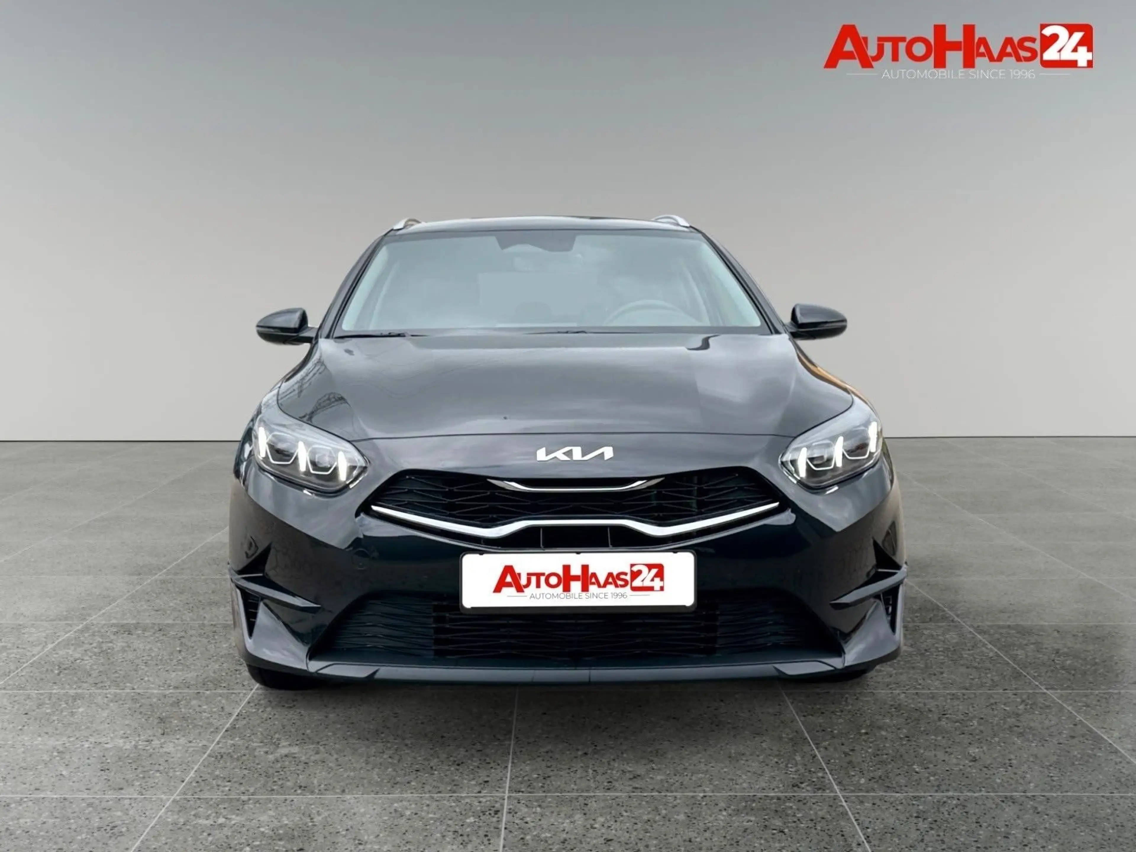 Kia Ceed SW / cee'd SW cee'd SW 1,5 T-GDI 7DCT Aut. Navi Sitz LED R.Cam — photo 2