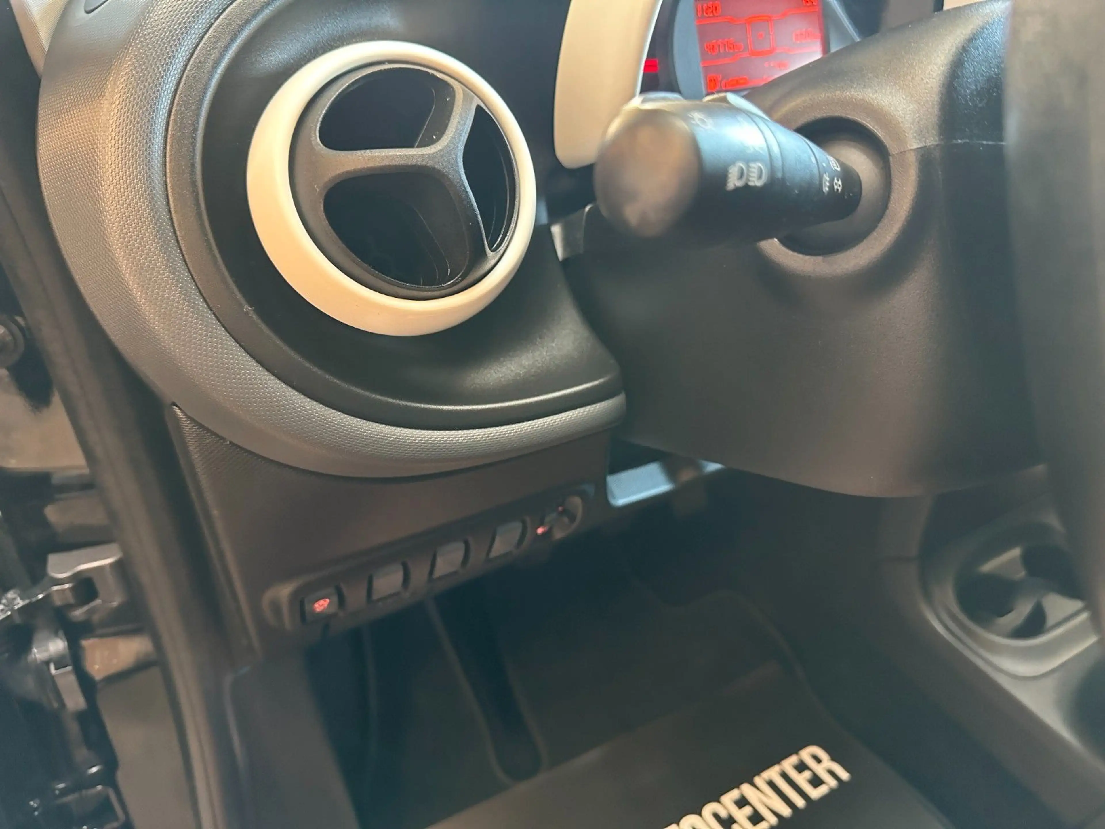 smart forFour *TEMPO*SZHZ*KLIMAAUTOMATIK*TÜV07/27* — photo 10