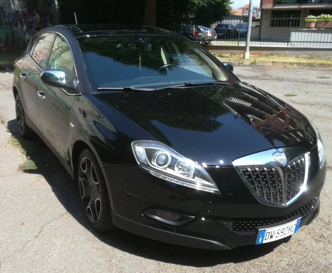 Lancia Delta Delta 1.8 di tjt Platino 200cv sportronic Nero - 1