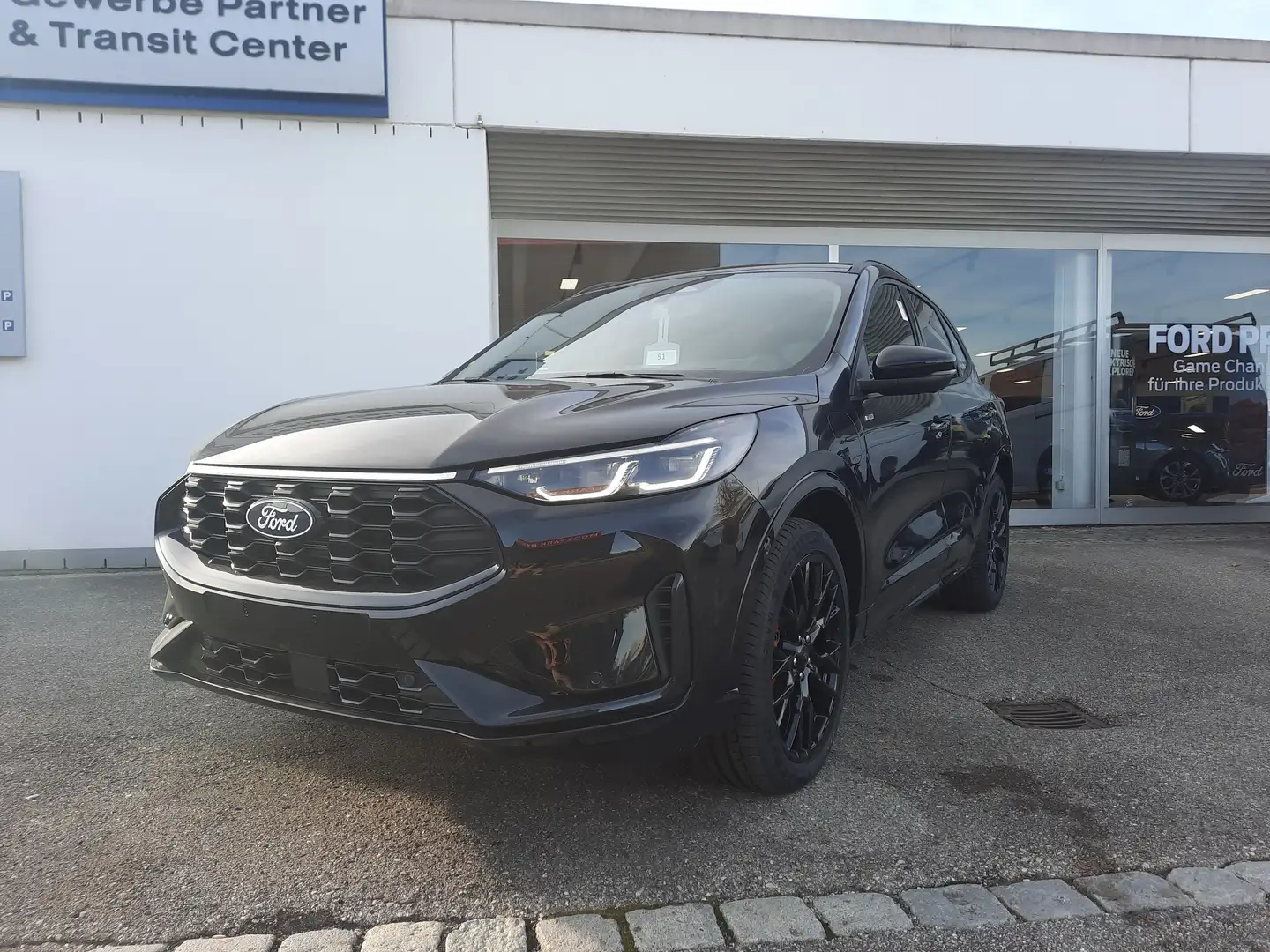 Ford Kuga 2.5 PHEV ST-Line X SHZ Anhängerkupplung Noir - 2