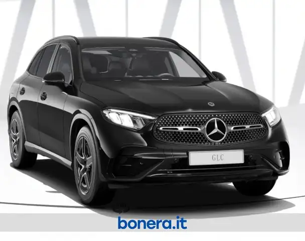 Mercedes-Benz 220 view 2