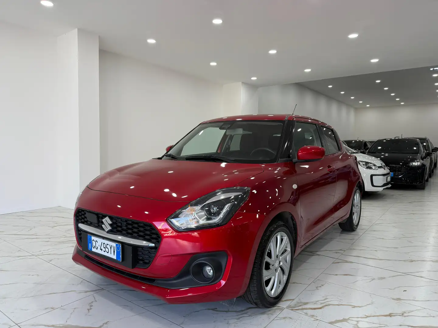 Suzuki Swift Swift VI 2020 1.2h Easy Cool 2wd Червоний - 2