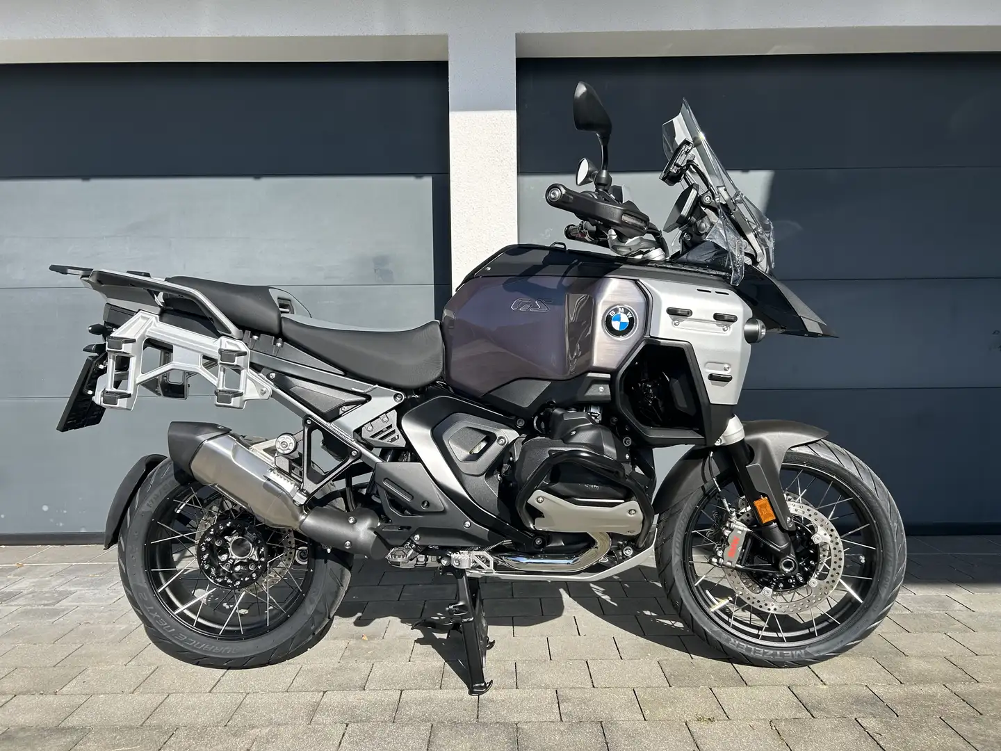 BMW R1300 GS Adventure Triple Black, ASA, alle Pakete, sofort verfügbar Noir - 1