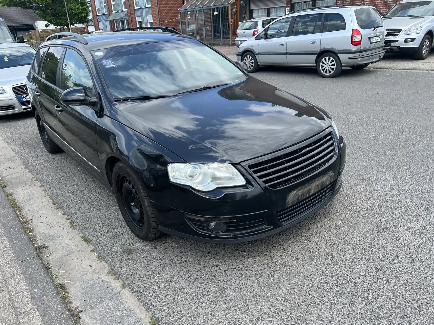 Volkswagen Passat Variant 2.0 TDI DPF Highline,Navi,Klimatronic,Sitzheizung Nero - 2