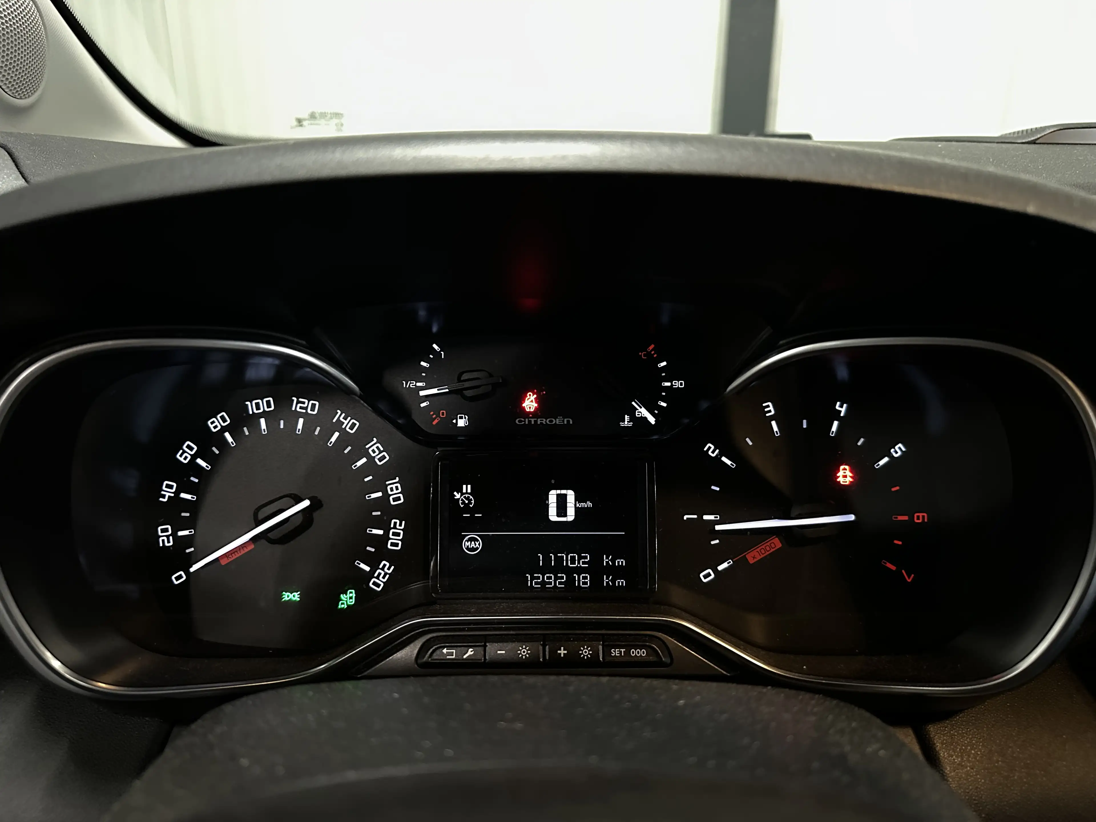 Citroen C3 Aircross 1.2 PureTech | S&S Shine | Navi | Camera | Trekhaa — photo 13
