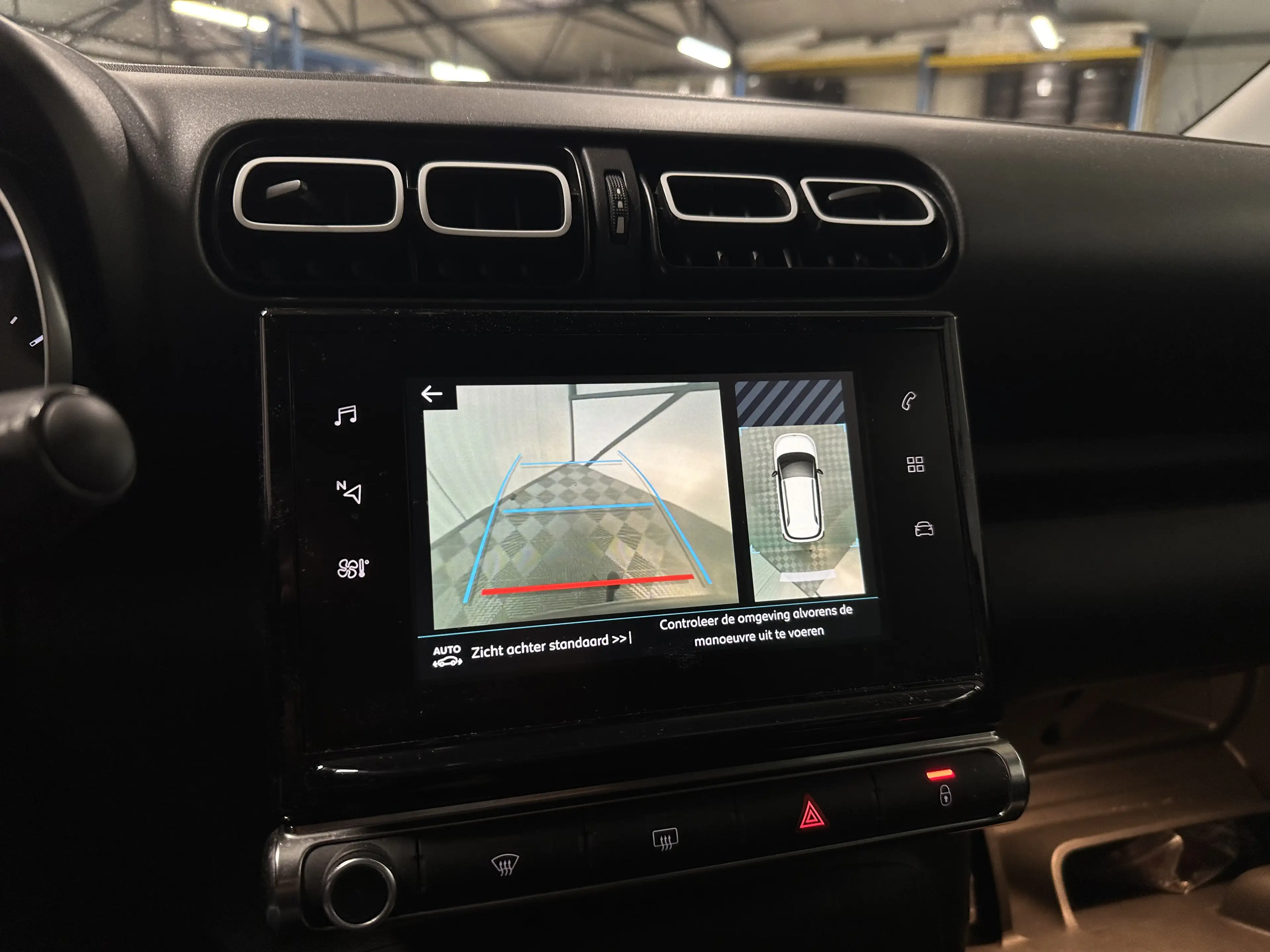 Citroen C3 Aircross 1.2 PureTech | S&S Shine | Navi | Camera | Trekhaa — photo 22