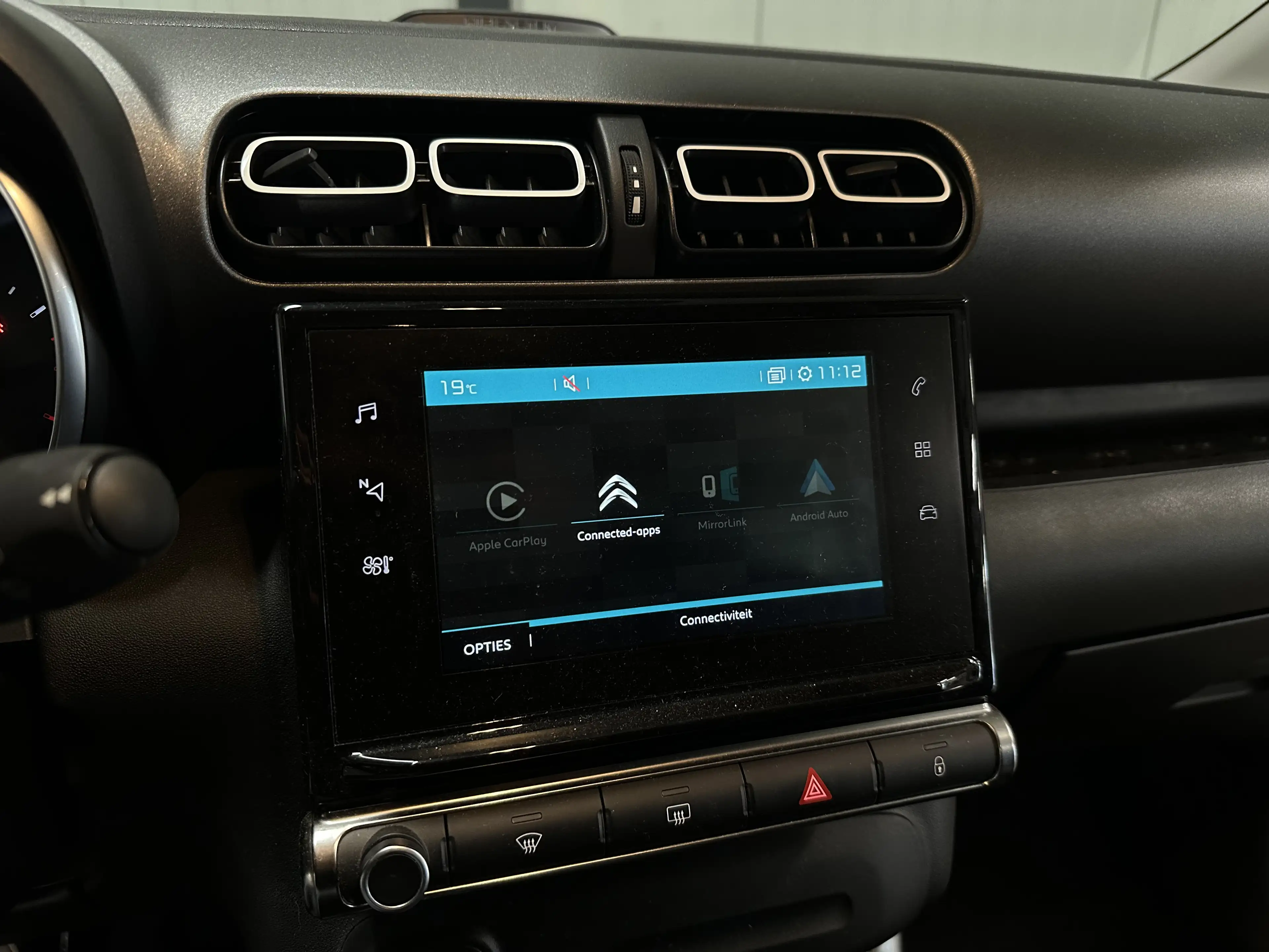 Citroen C3 Aircross 1.2 PureTech | S&S Shine | Navi | Camera | Trekhaa — photo 17