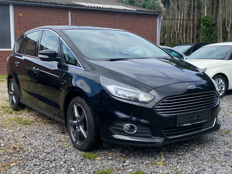 Ford S-Max Titanium Automatik | 2.Hand | HU-09/26 |