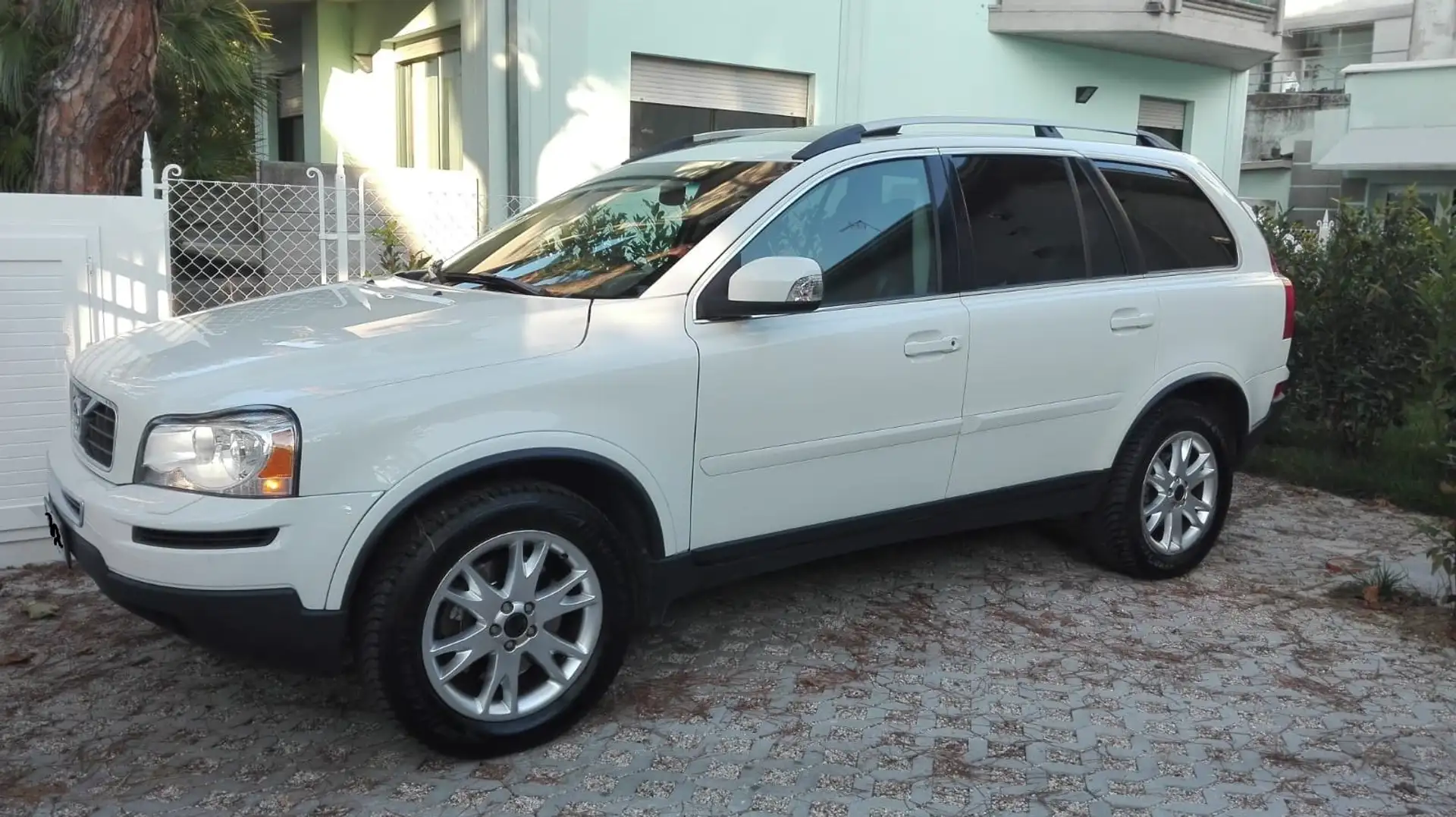 Volvo XC90 XC90 7posti 2.4 d5 Summum awd 200cv geartronic Alb - 1