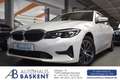 BMW 318 i Advantage*KEYLESS-GO*HIFI*LED*AMBIENTE*SHZ Fehér - thumbnail 1