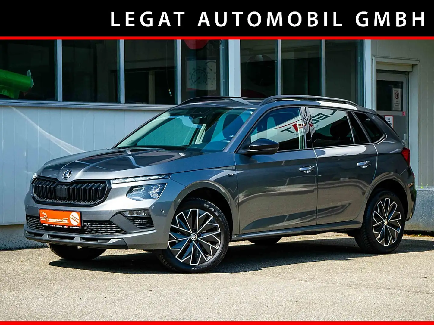 Skoda Kamiq 1,0 TSI Selection DSG *FACELIFT*MATRIX-LED*KAMERA* Grau - 1