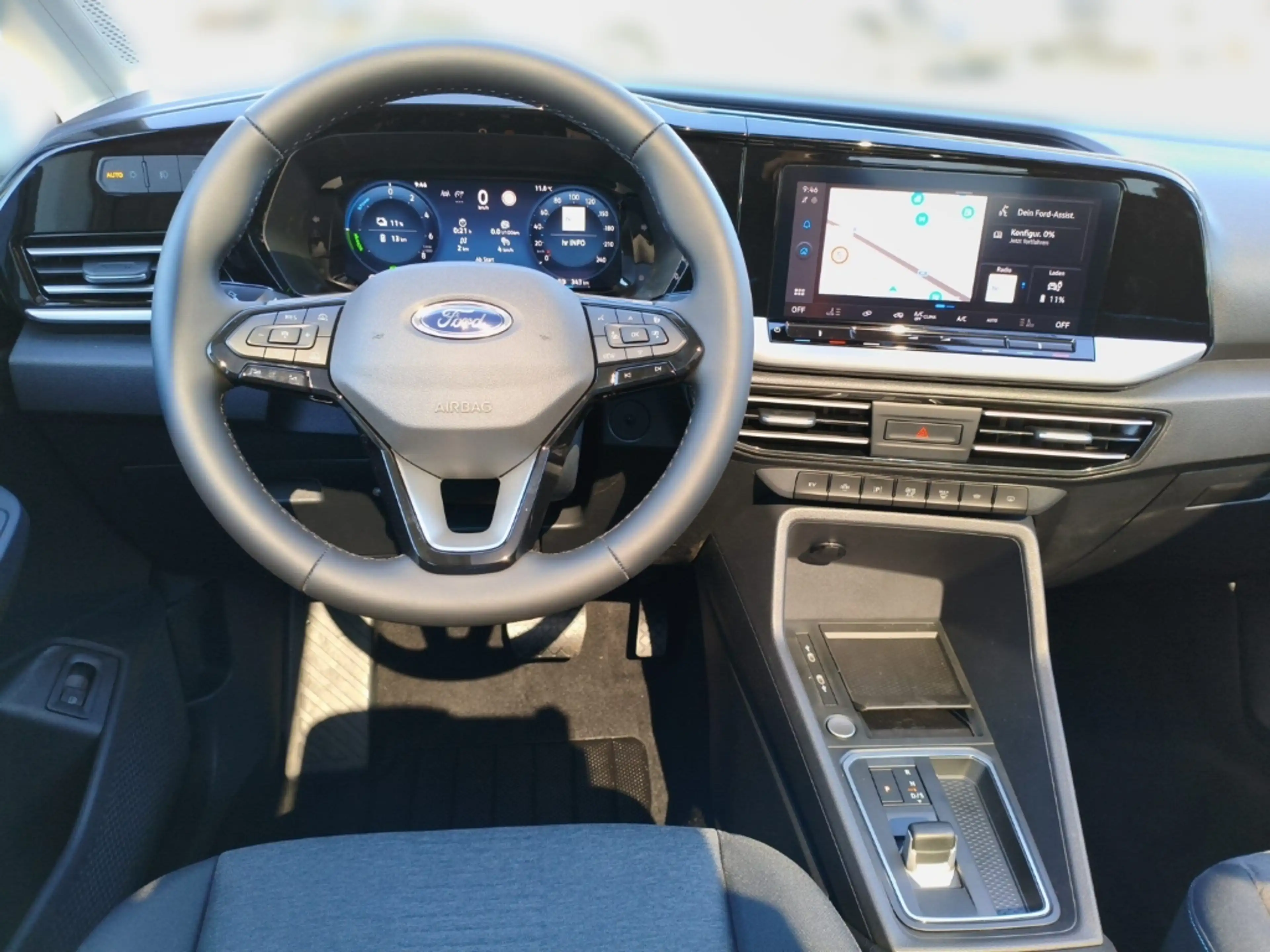Ford Grand Tourneo PHEV Active Panorama Digitales Cockpit LED Apple C — photo 9