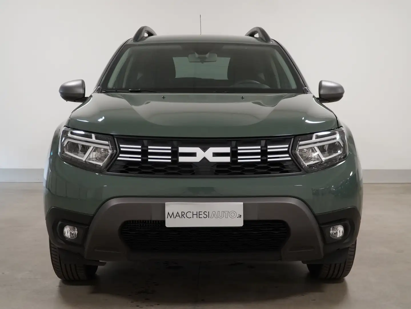 Dacia Duster 2° serie 2023 Restyling 1.0 tce Journey 4x2 90cv Verde - 1