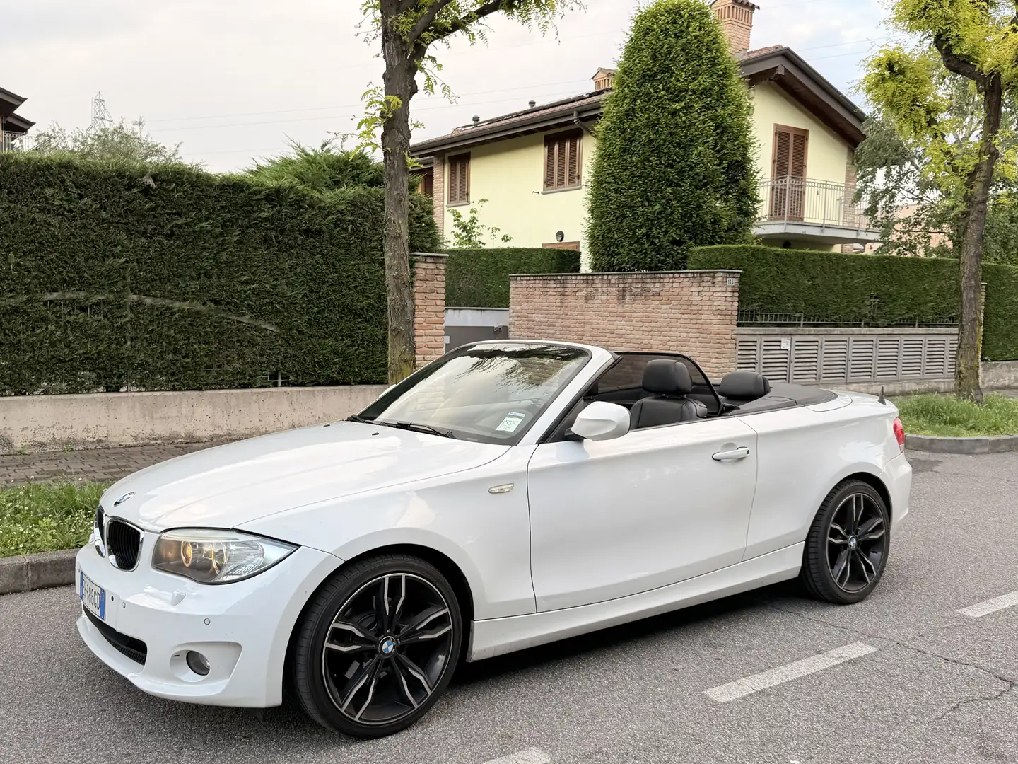 BMW 120 120d Cabrio 177 cv euro 5 - 1