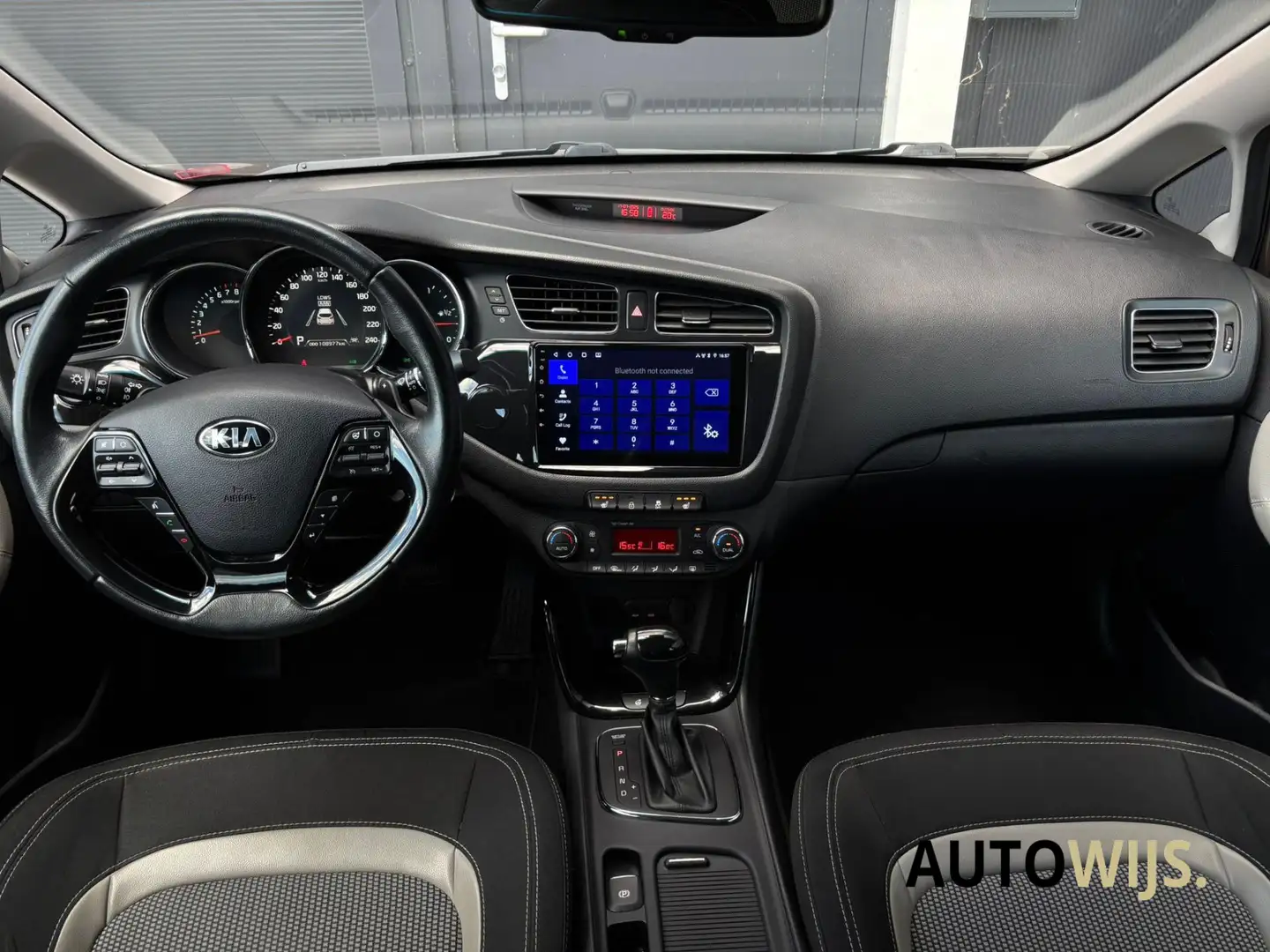 Kia Ceed / cee'd 1.6 GDI DynamicLine|AUT|Camera|Xenon|108DKM Brun - 2