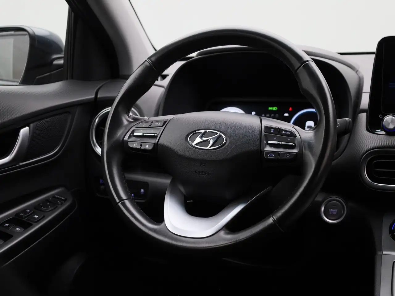 Hyundai Kona Electric Techno 39,2kWh Camera PDC V+A Carpl, миниатюра 12