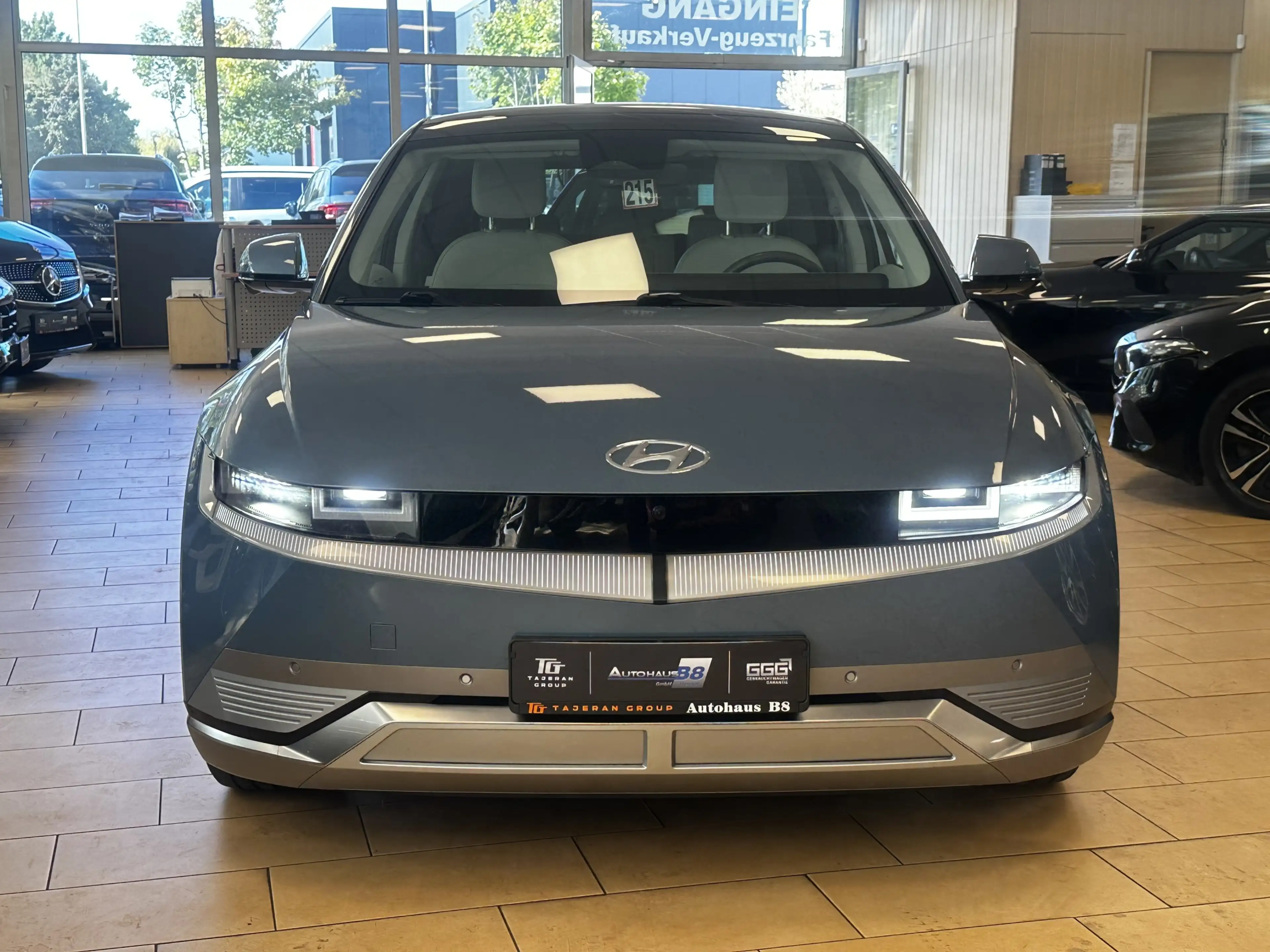 Hyundai IONIQ 5 Uniq*4WD*100%SOH*Garantie*Pano*360*NSCC* — photo 2