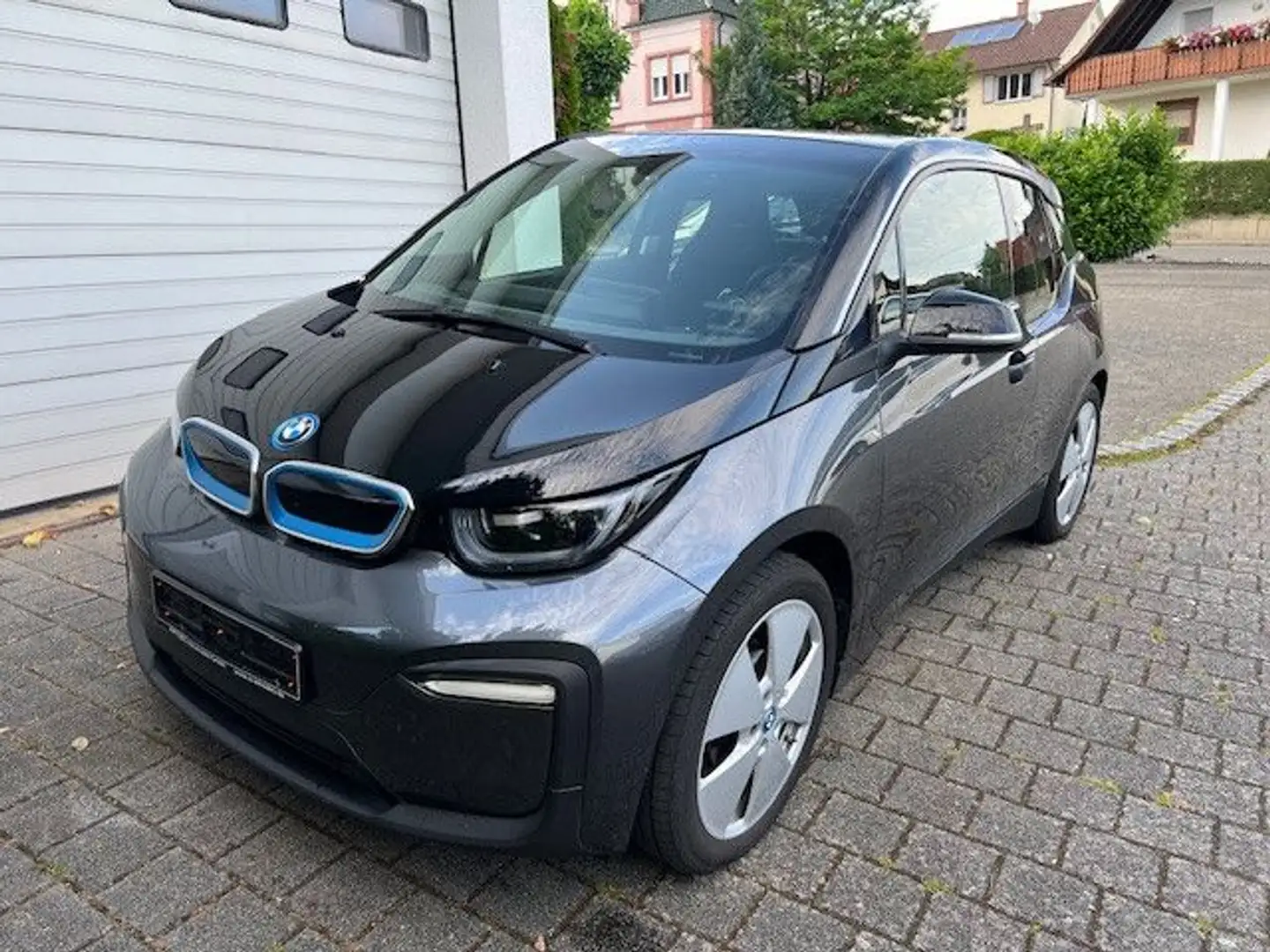 BMW i3 Baureihe i3 eDrive 120Ah /Navi /SH / PDC Grau - 1