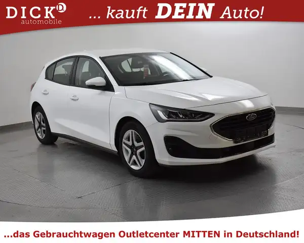 Ford Focus 1.5d C&C NAVI+LED+SHZ+PARK+TEMP+DAB+AAPPLE