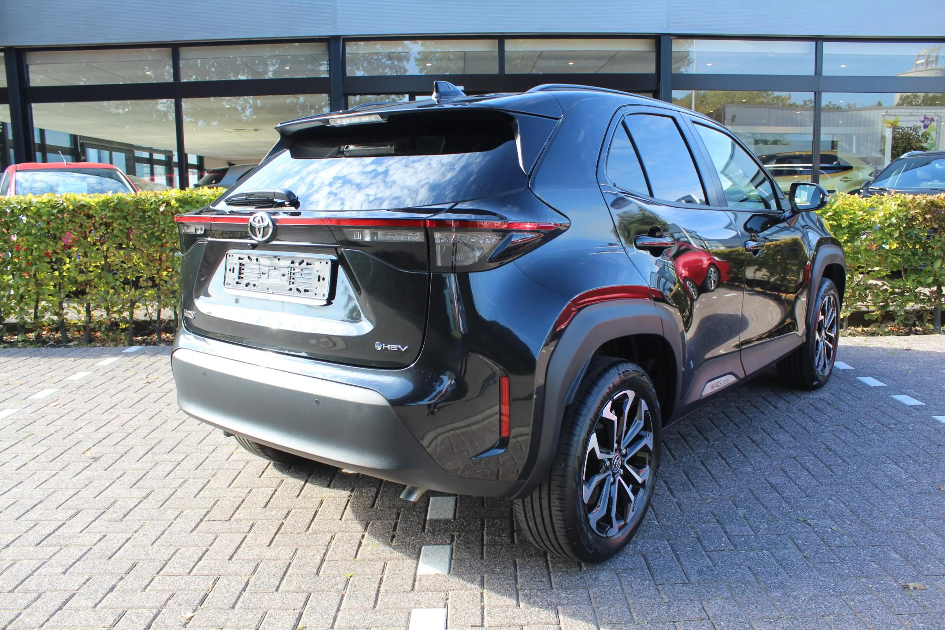 Toyota Yaris Cross 1.5 Hybrid 115 Dynamic Comfort Pack | Rijklaar | B — photo 13