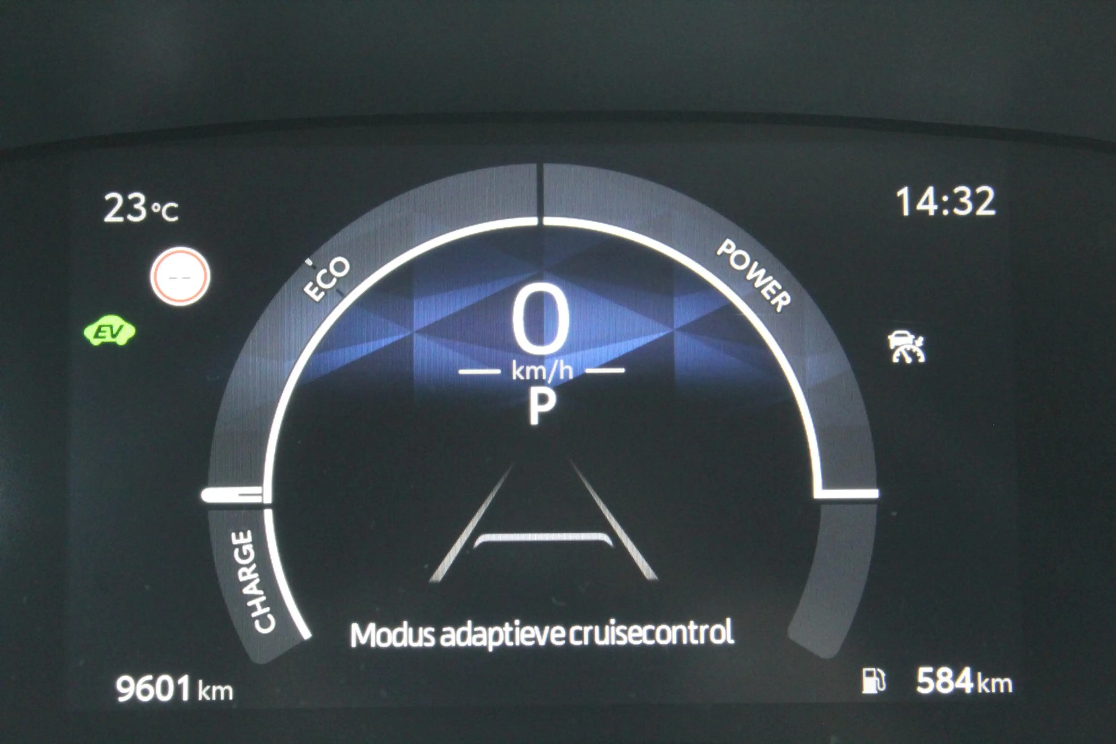 Toyota Yaris Cross 1.5 Hybrid 115 Dynamic Comfort Pack | Rijklaar | B — photo 22