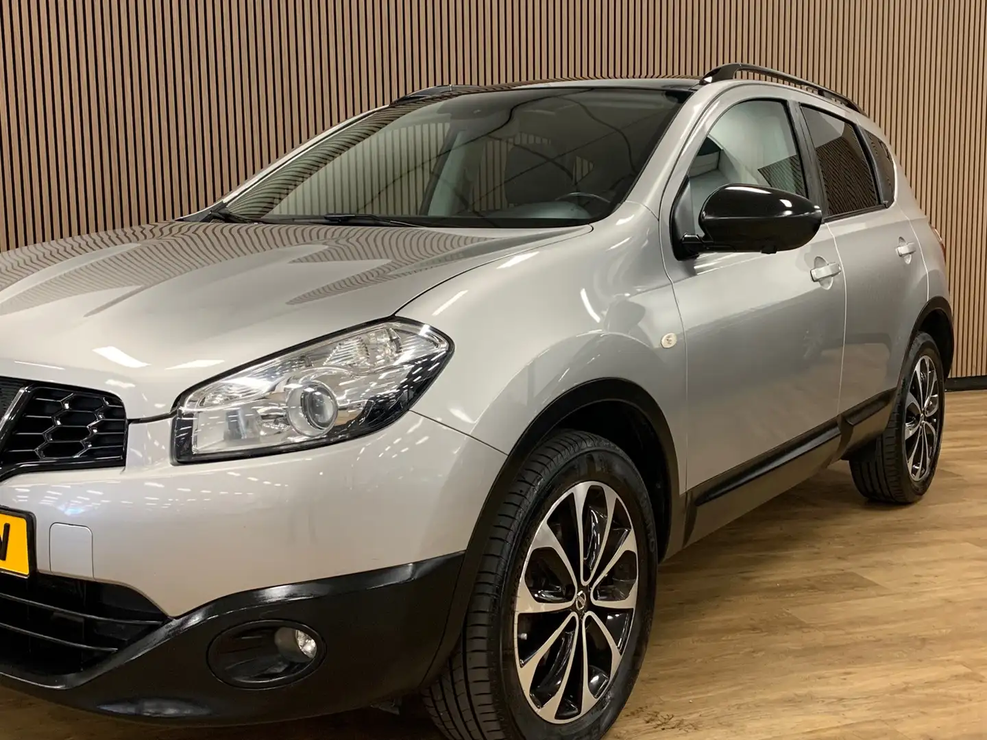 Nissan Qashqai 1.6 Connect Edition|Panoramadak|360 Camera|Navigat Gri - 2
