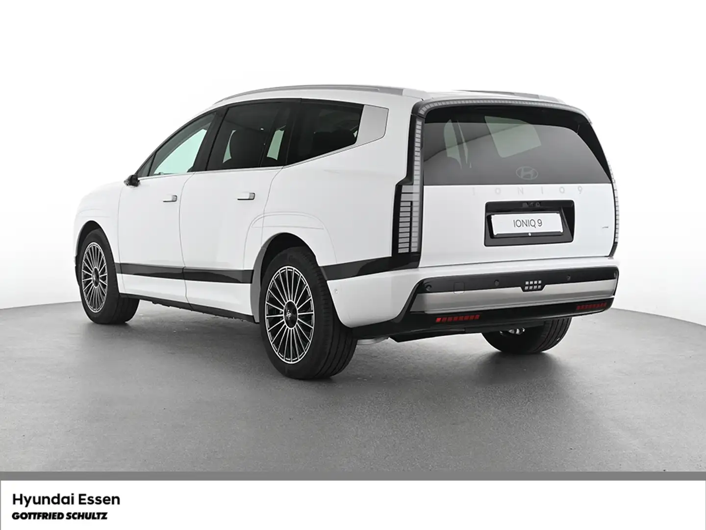 Hyundai IONIQ 9 Uniq Performance 4WD 7-Sitzer Pano Bílá - 2