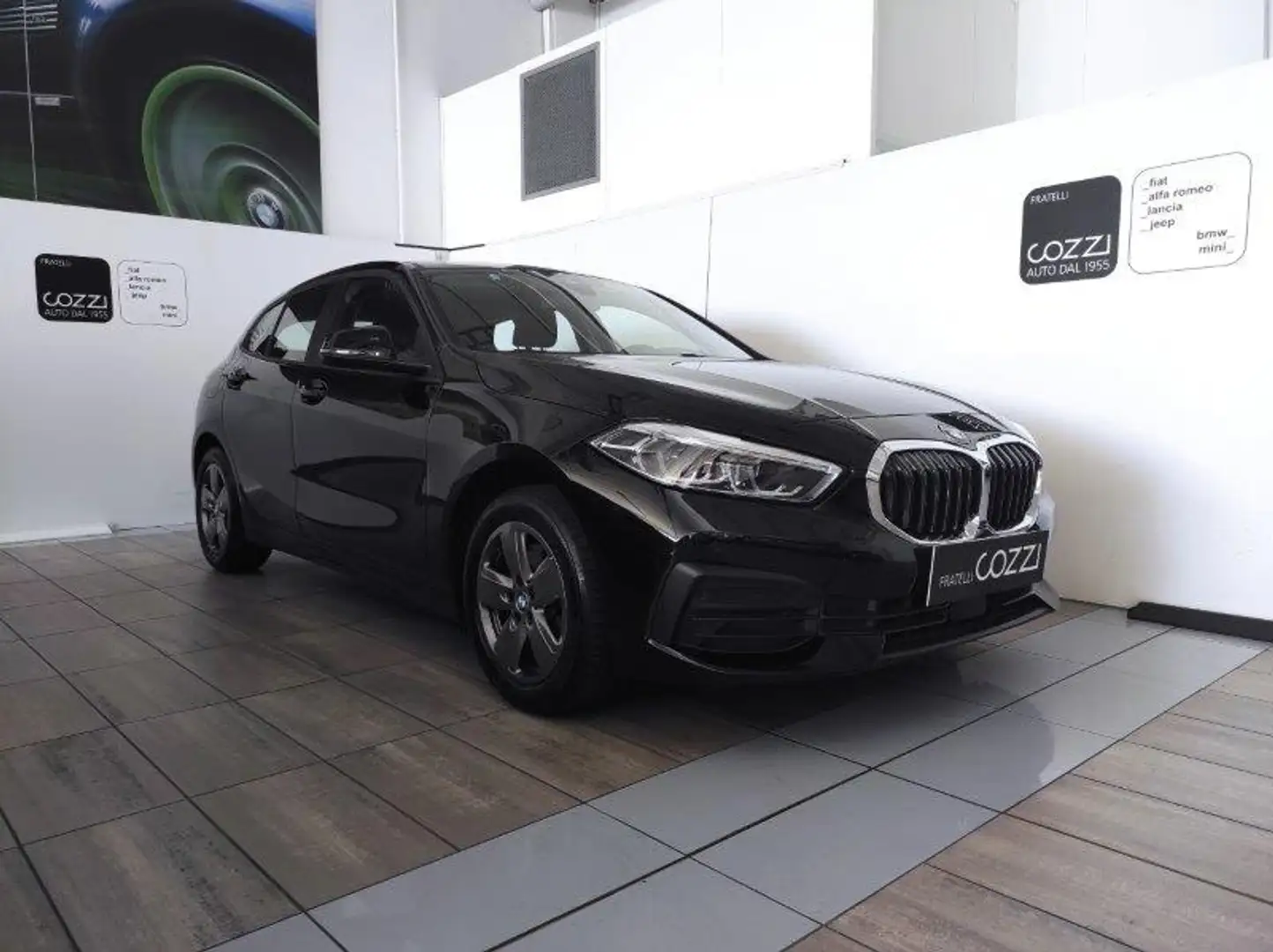 BMW 116 - 116i 5p. Business Advantage Nero - 1