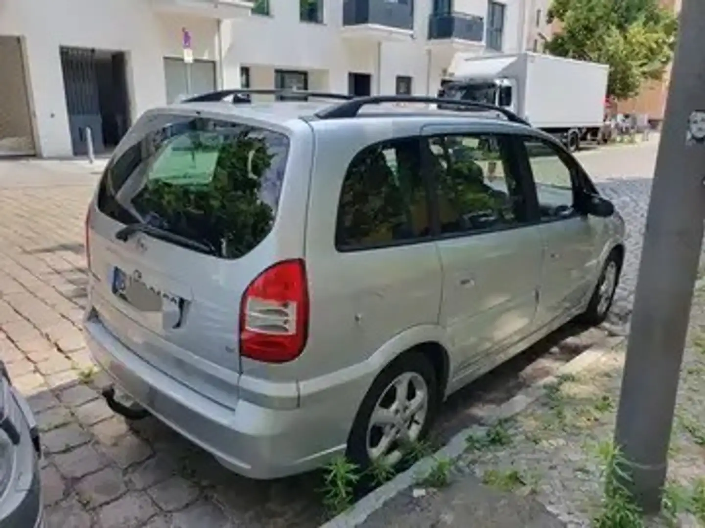 Opel Zafira 1.8 Grau - 2